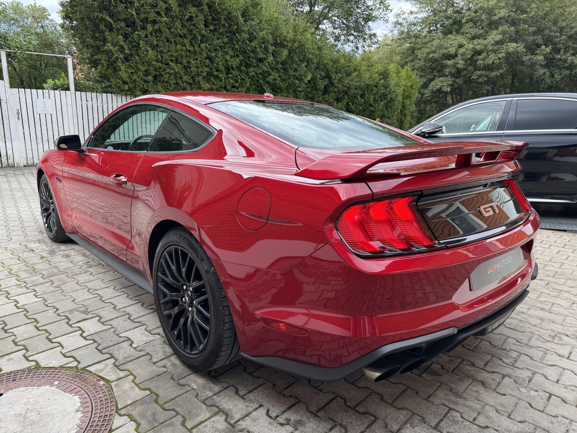 Ford Mustang, 5.0 V8 - PERFORMANCE PACKAGE - fotka 4