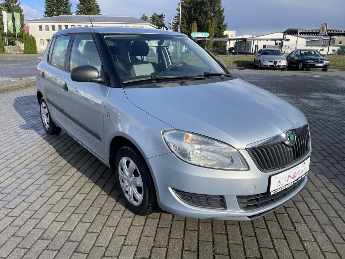 Škoda Fabia, 1,4 MPi 63kw Klima ESP po STK - fotka 6