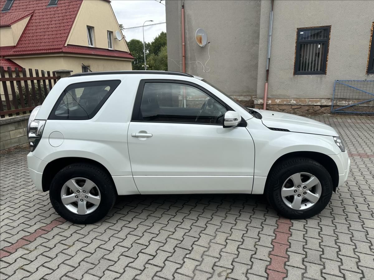 Suzuki Grand Vitara, 1,6 4x4 1.majitel - fotka 2
