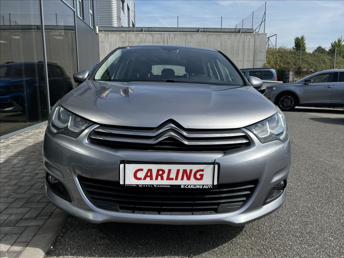 Citroën C4, 1,2   PT 110K - fotka 2
