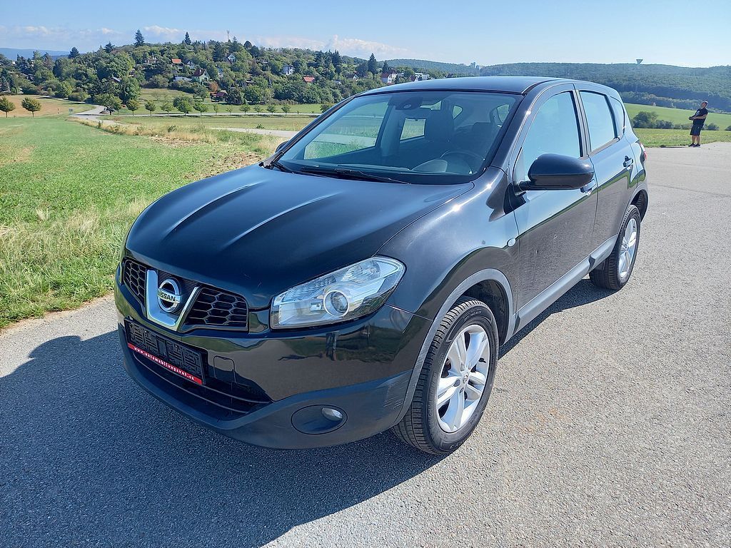 Nissan Qashqai, 1,6DCi 96kW digiklima-navigace