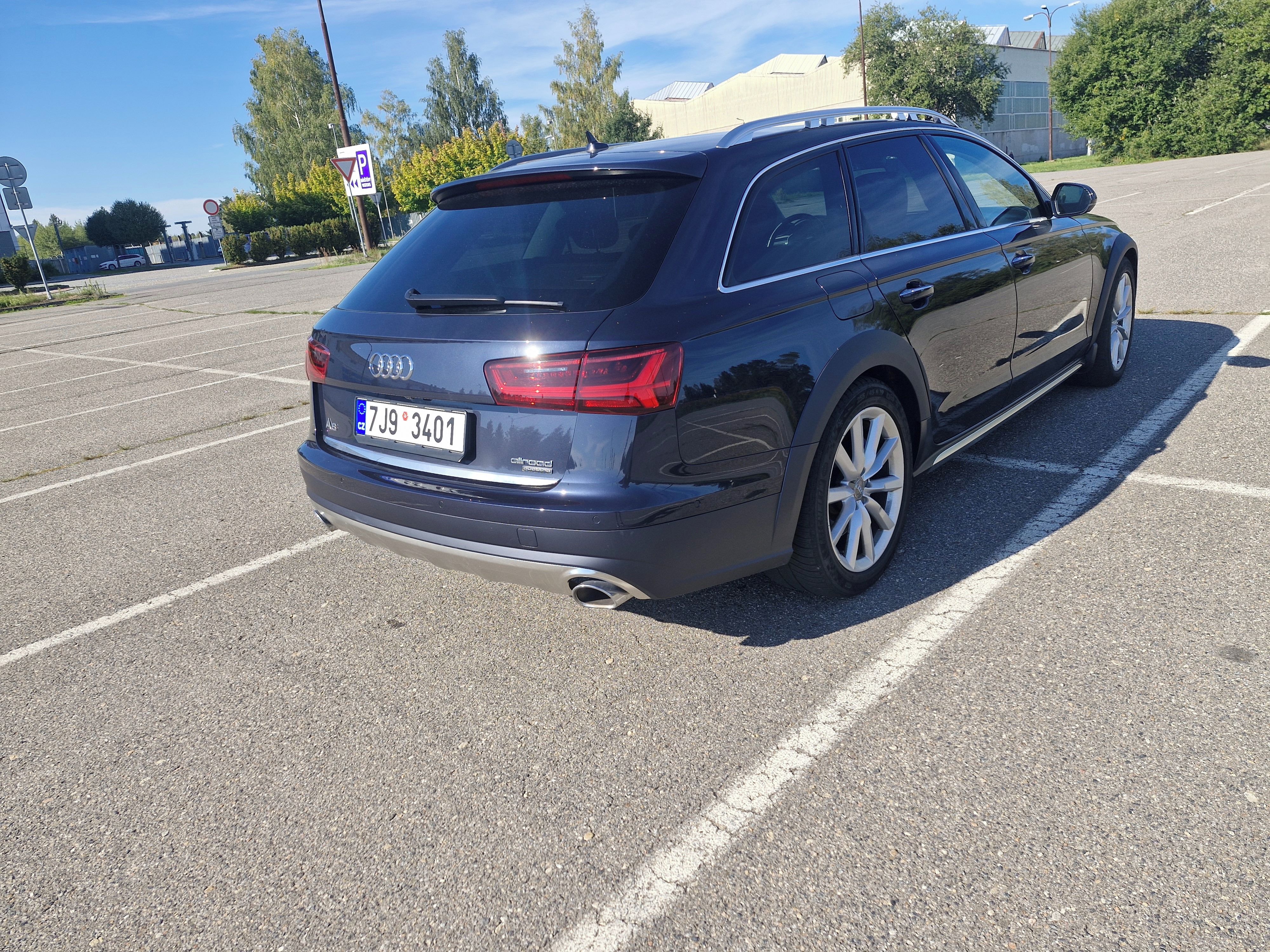 Audi A6 allroad, 3.0 Tdi 200 kw - fotka 6