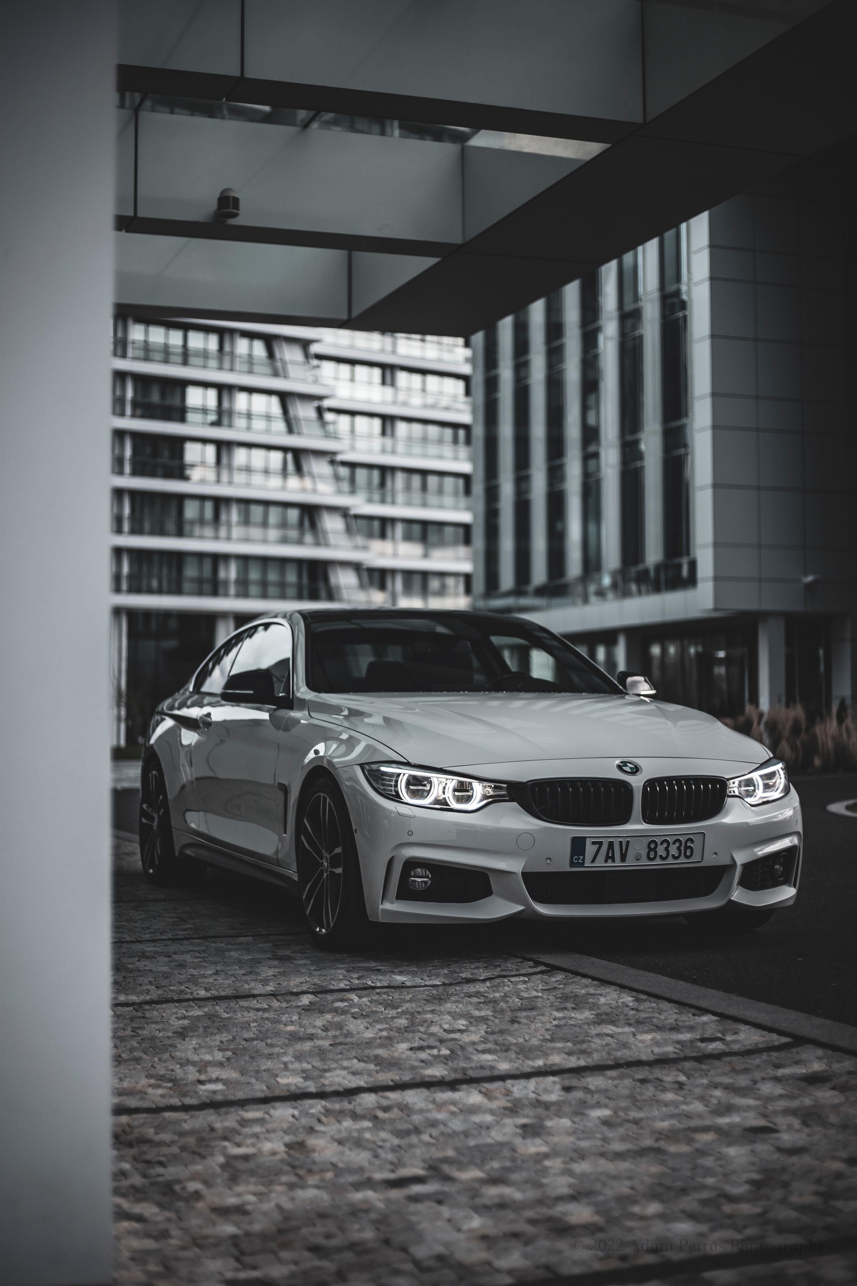 BMW Řada 4, Prodám 430i (Odpočtové)