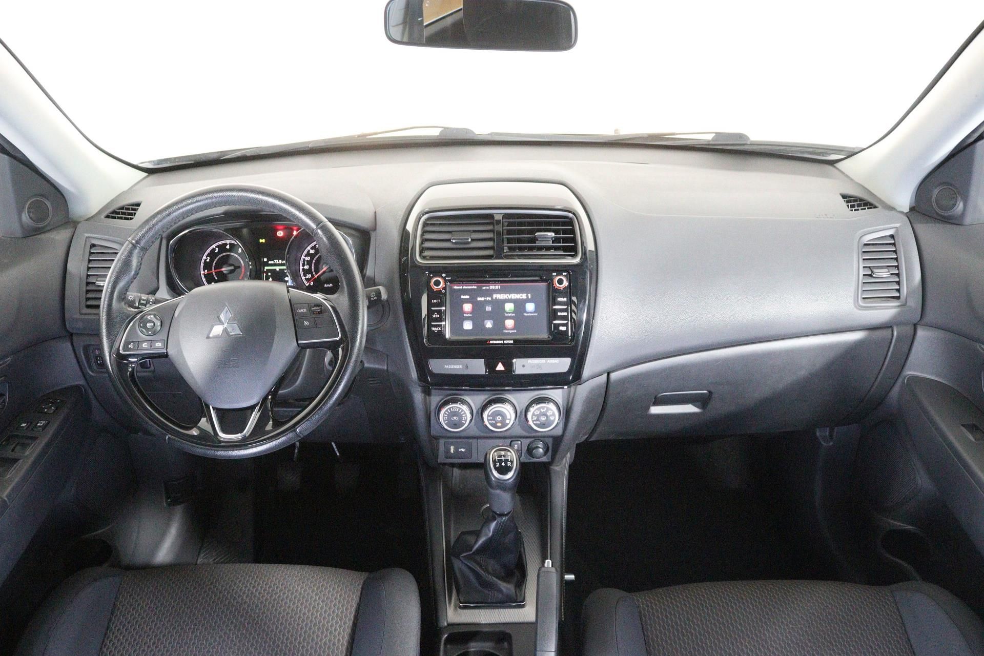 Mitsubishi ASX, 100 let 1,6 MIVEC 86 KW - fotka 5