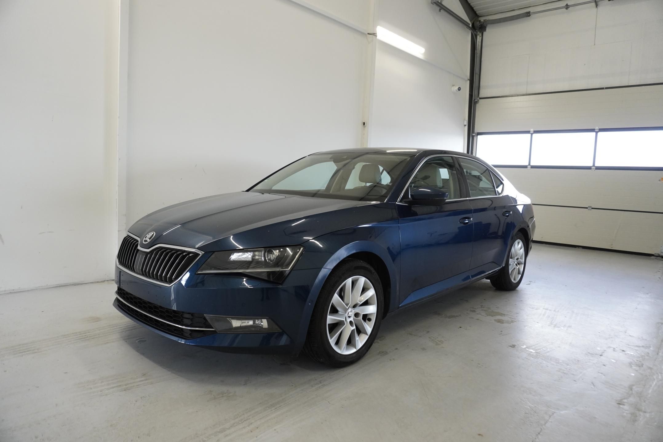 Škoda Superb, 2.0TDi 110 kW, DSG7+ZIMNÍ SADA