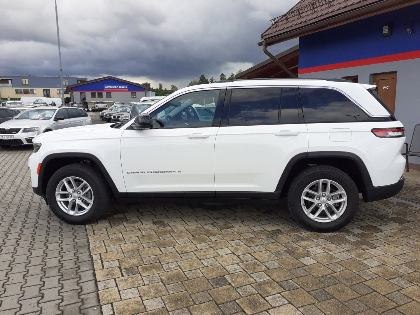 Jeep Grand Cherokee, 3.6 L  V6  4x4 - fotka 6