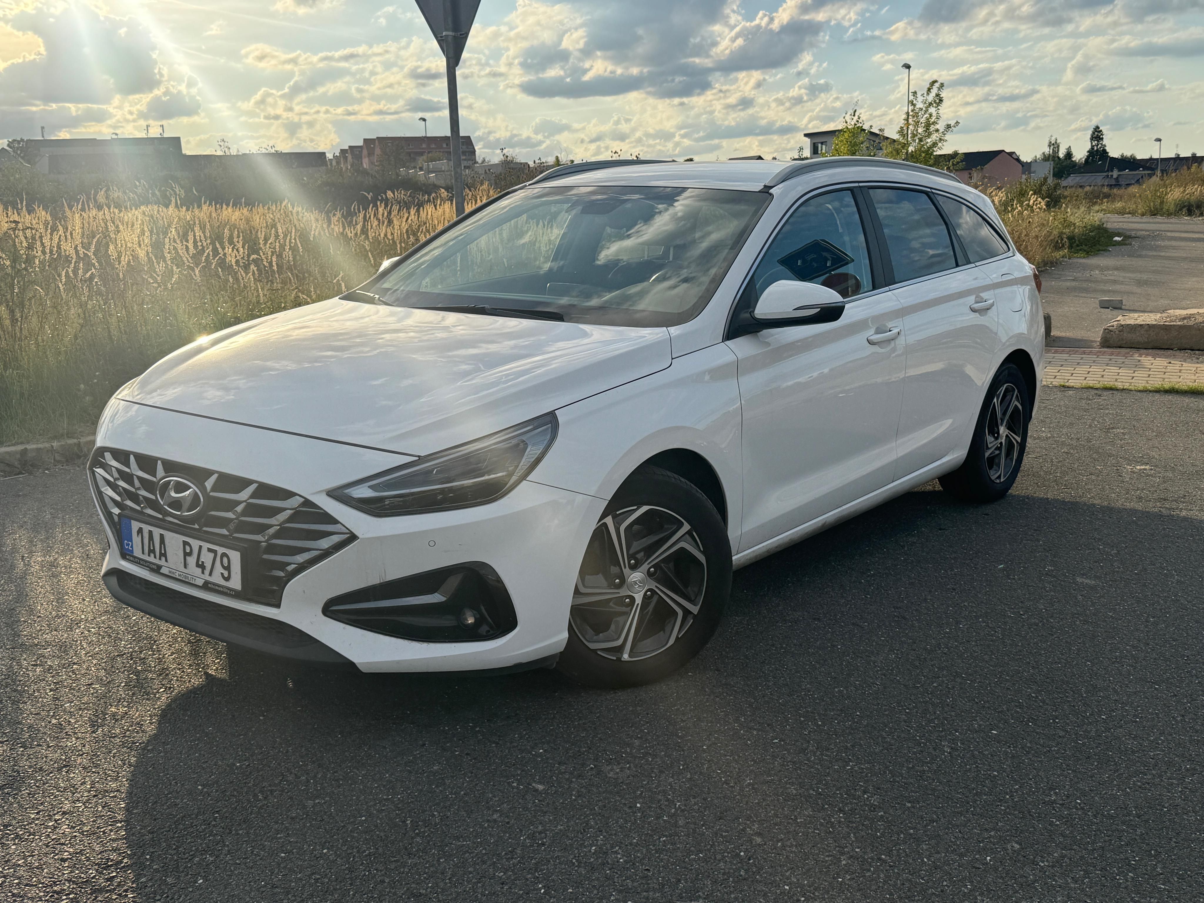 Hyundai i30, 1.0 T-Gdi 88kw DCT