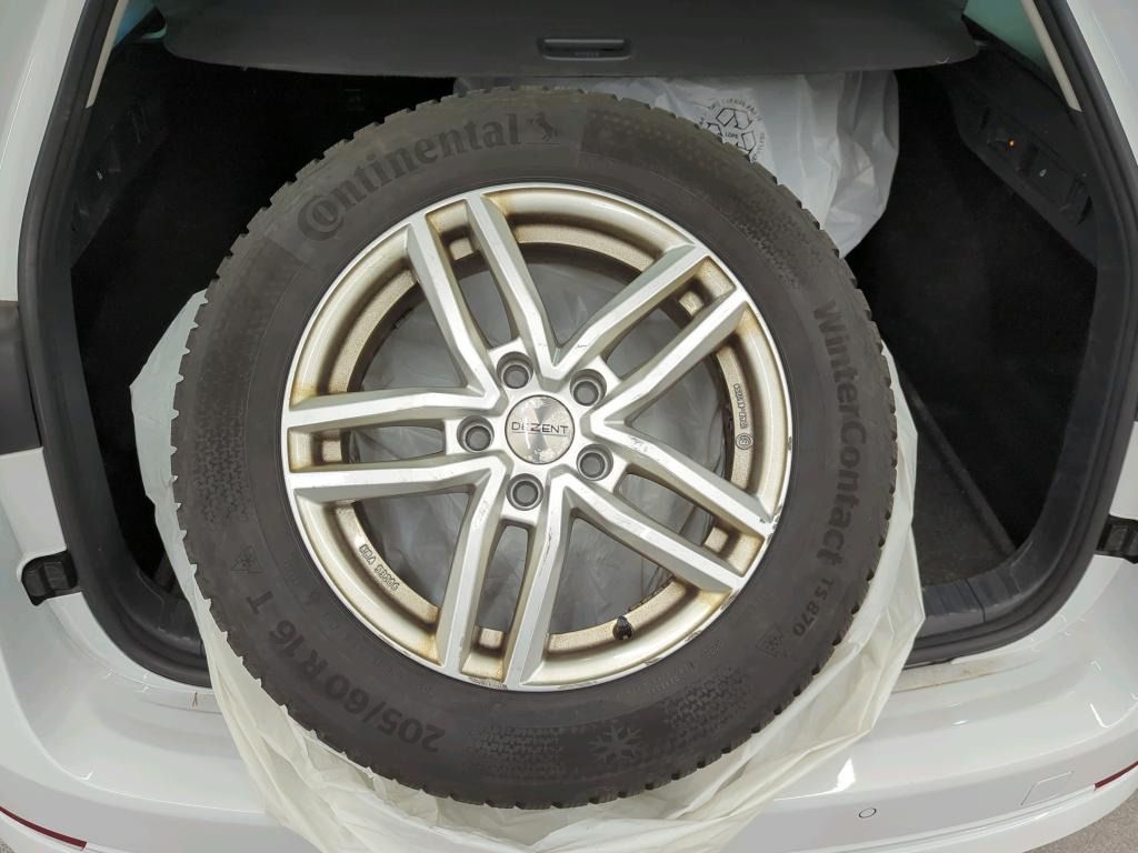 Škoda Octavia, 2.0 TDI DSG STYLE I FULL LED - fotka 5