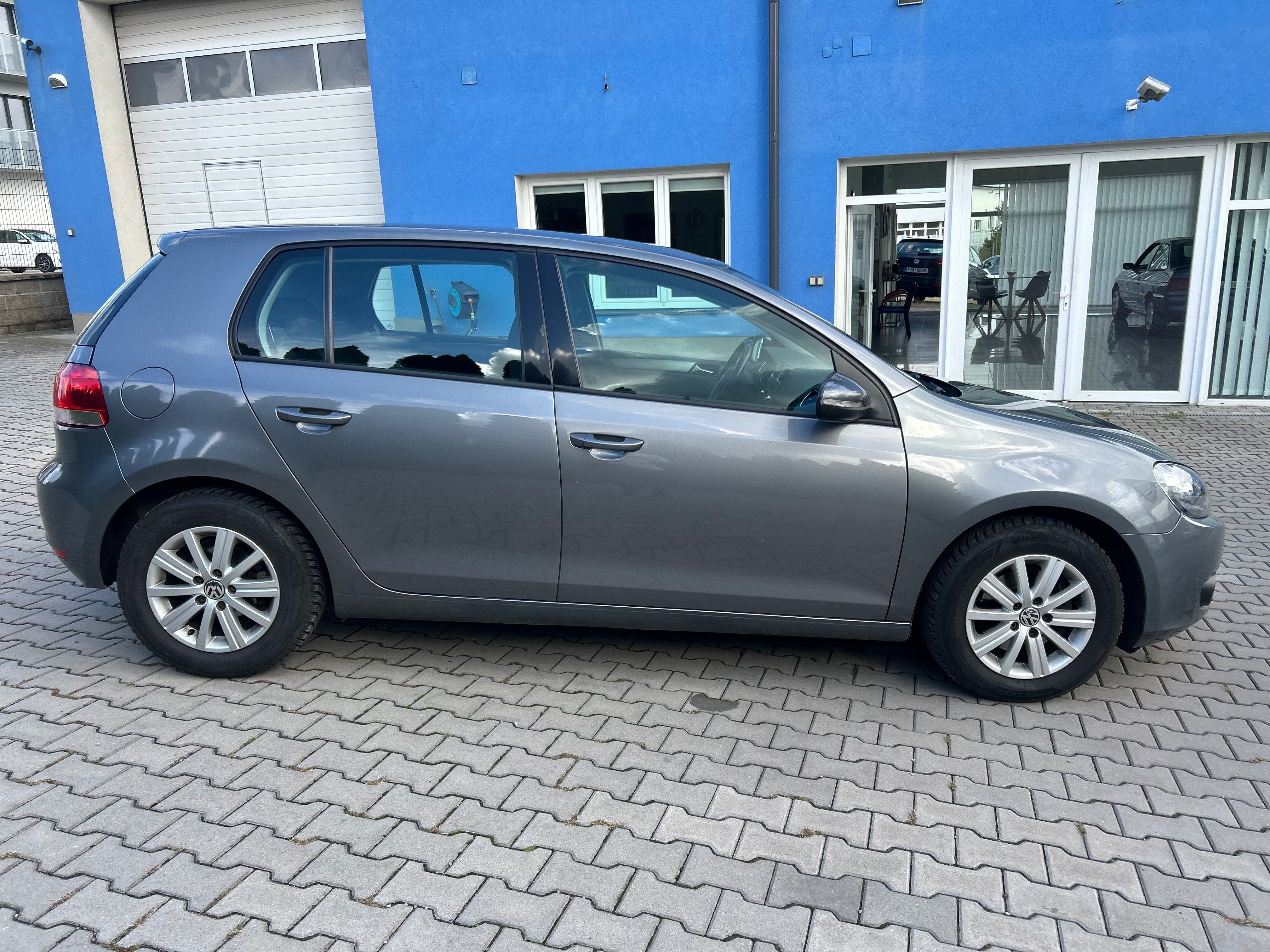 Volkswagen Golf, 1.4 TSI Trendline - fotka 4