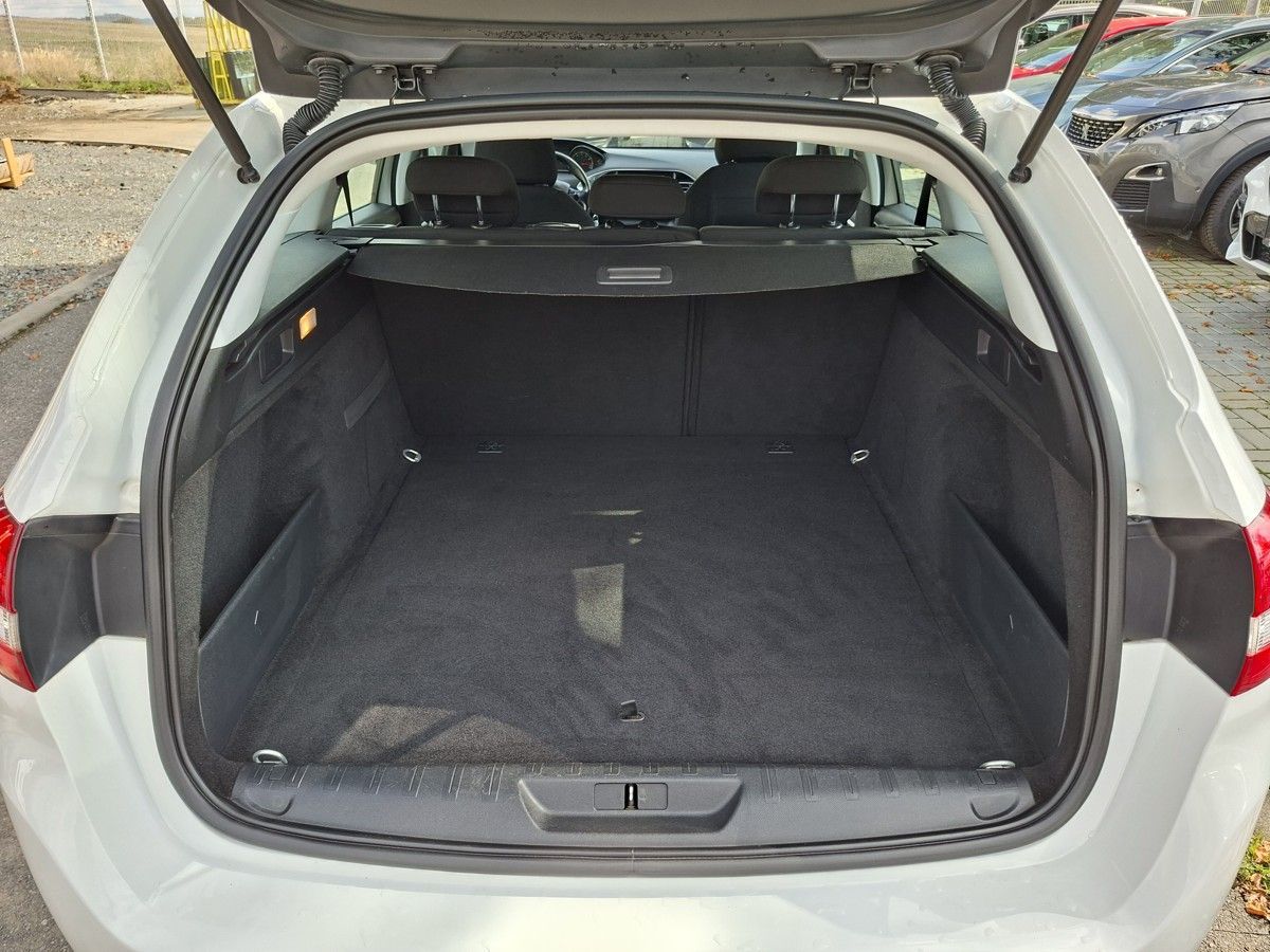Peugeot 308, SW ACTIVE 1,2 PT M5 - fotka 5