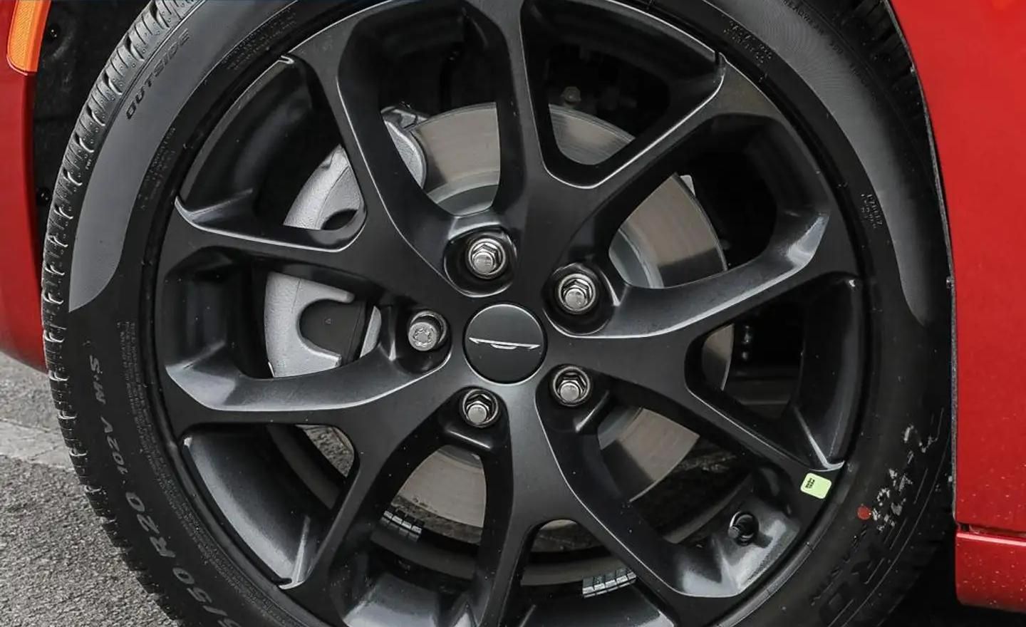 Chrysler Pacifica, Nová 2027 ve výrobě, AWD - fotka 5
