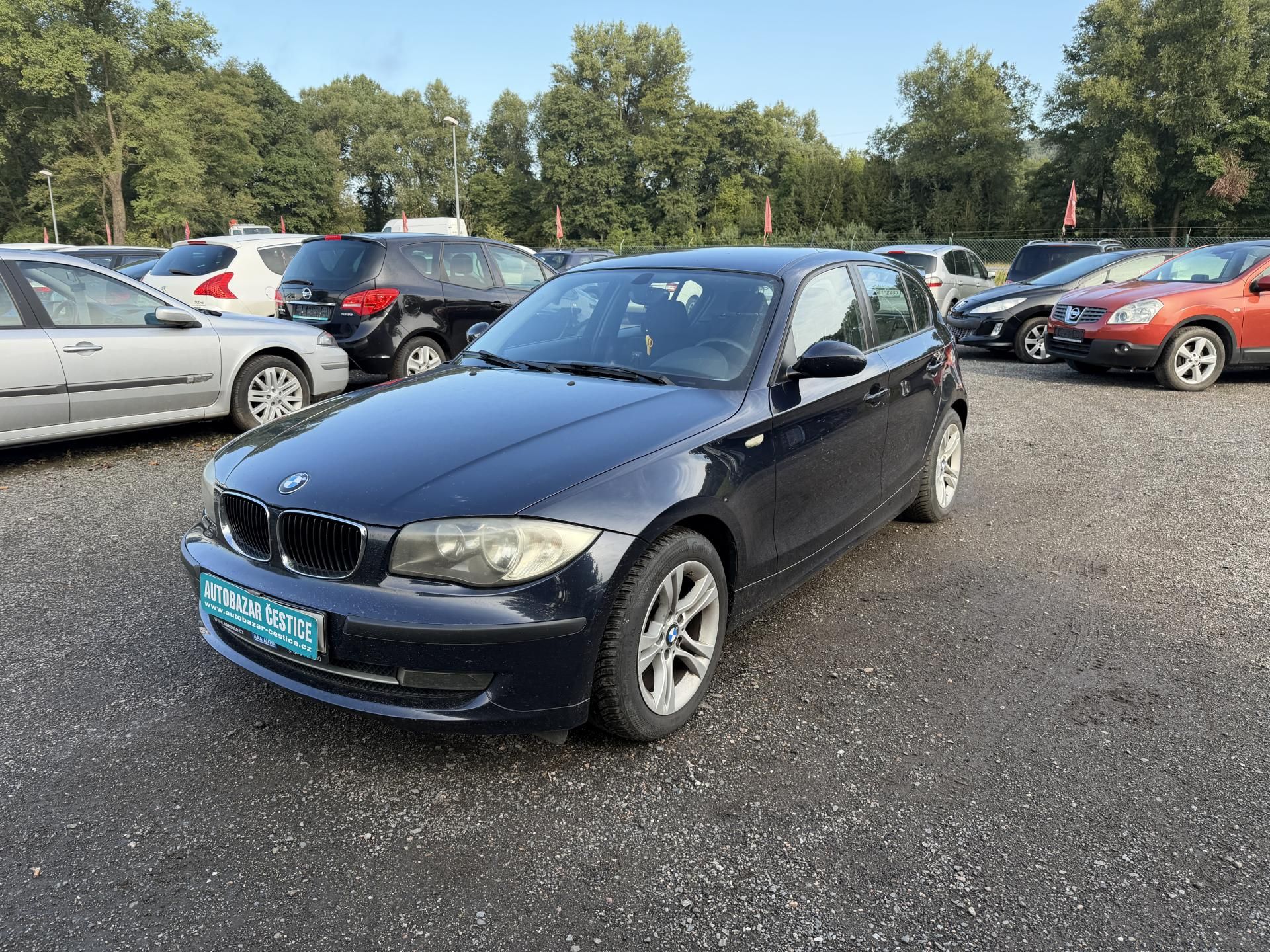 BMW Řada 1, 116 - fotka 3