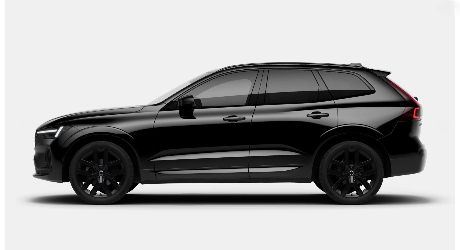 Volvo XC60, B5 AWD AUT PLUS BLACK EDITION - fotka 2