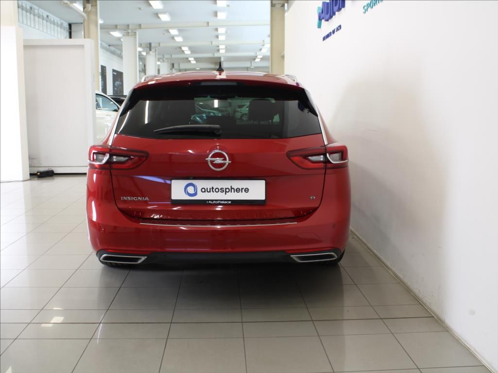 Opel Insignia, 2,0 D 128kW 4x4 AT Paměť 56tkm - fotka 4
