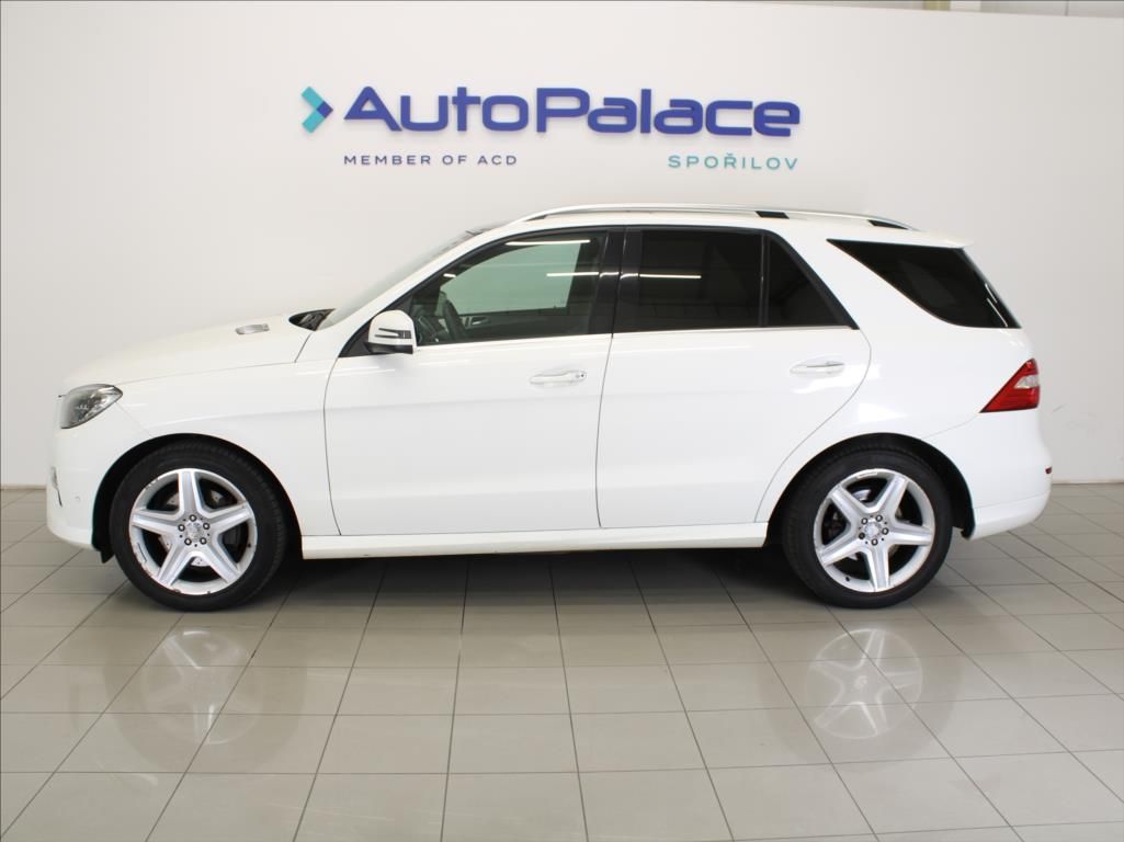 Mercedes-Benz Třídy M, 3,0 350CDI 4M AMG H/K. Pano.TZ - fotka 5