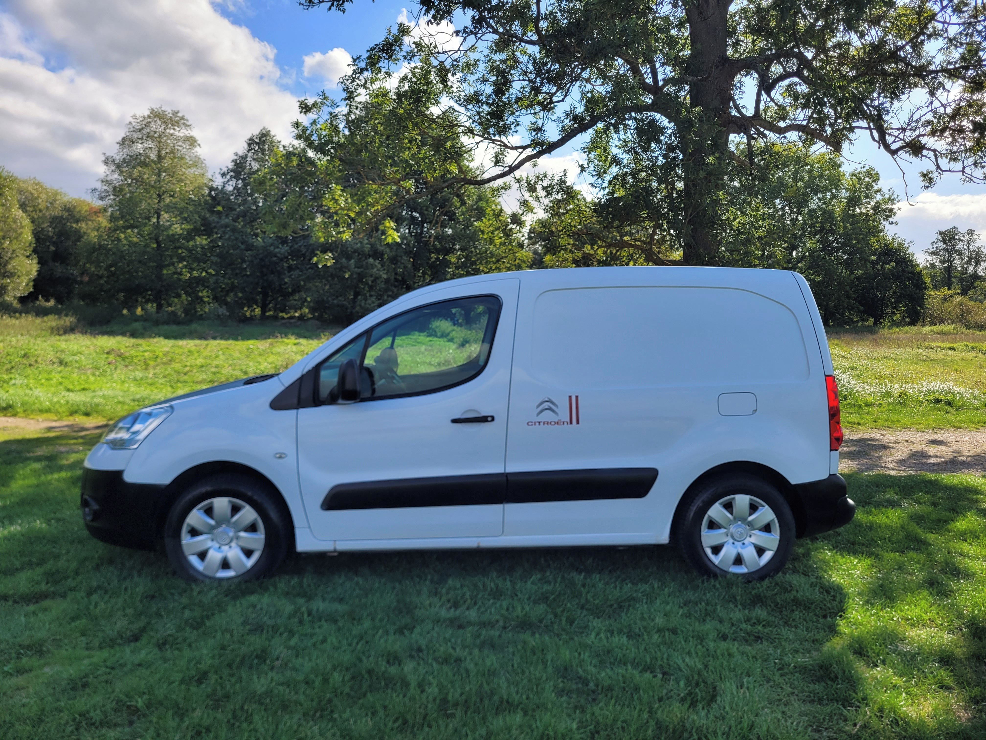 Citroën Berlingo, 1,6 HDI - fotka 2