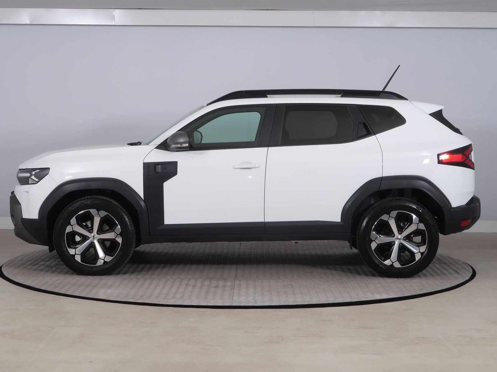 Dacia Duster, 1.6 Hybrid, Journey, Automat - fotka 3