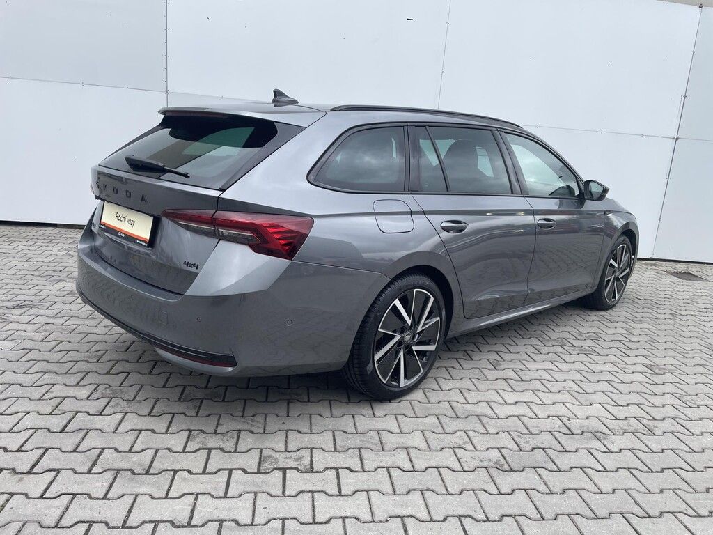Škoda Octavia, 2,0 TSi - fotka 2