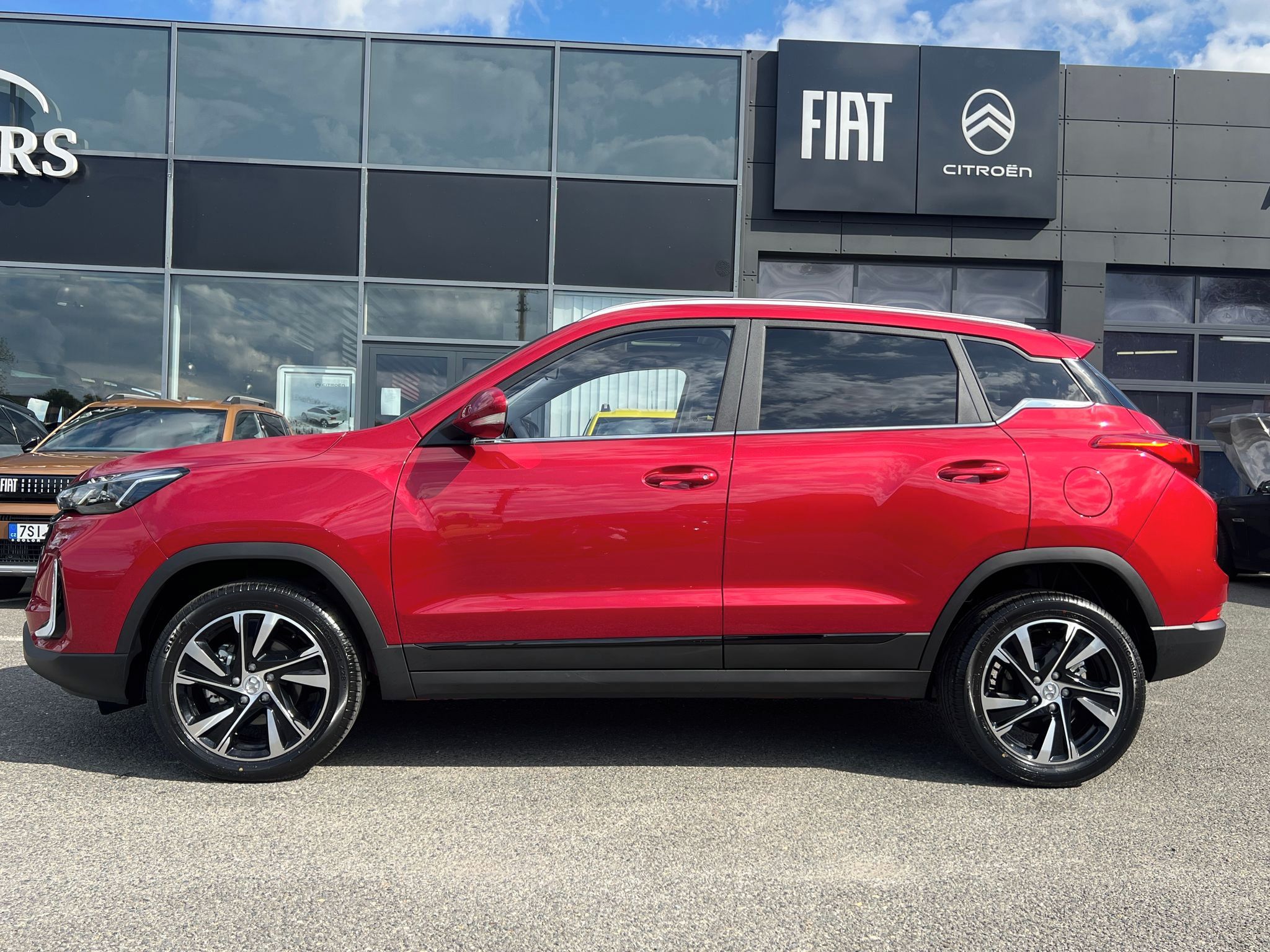 BAIC X35, 1.5 Turbo 100kW PŘEDVÁDĚCCÍ VŮ - fotka 3
