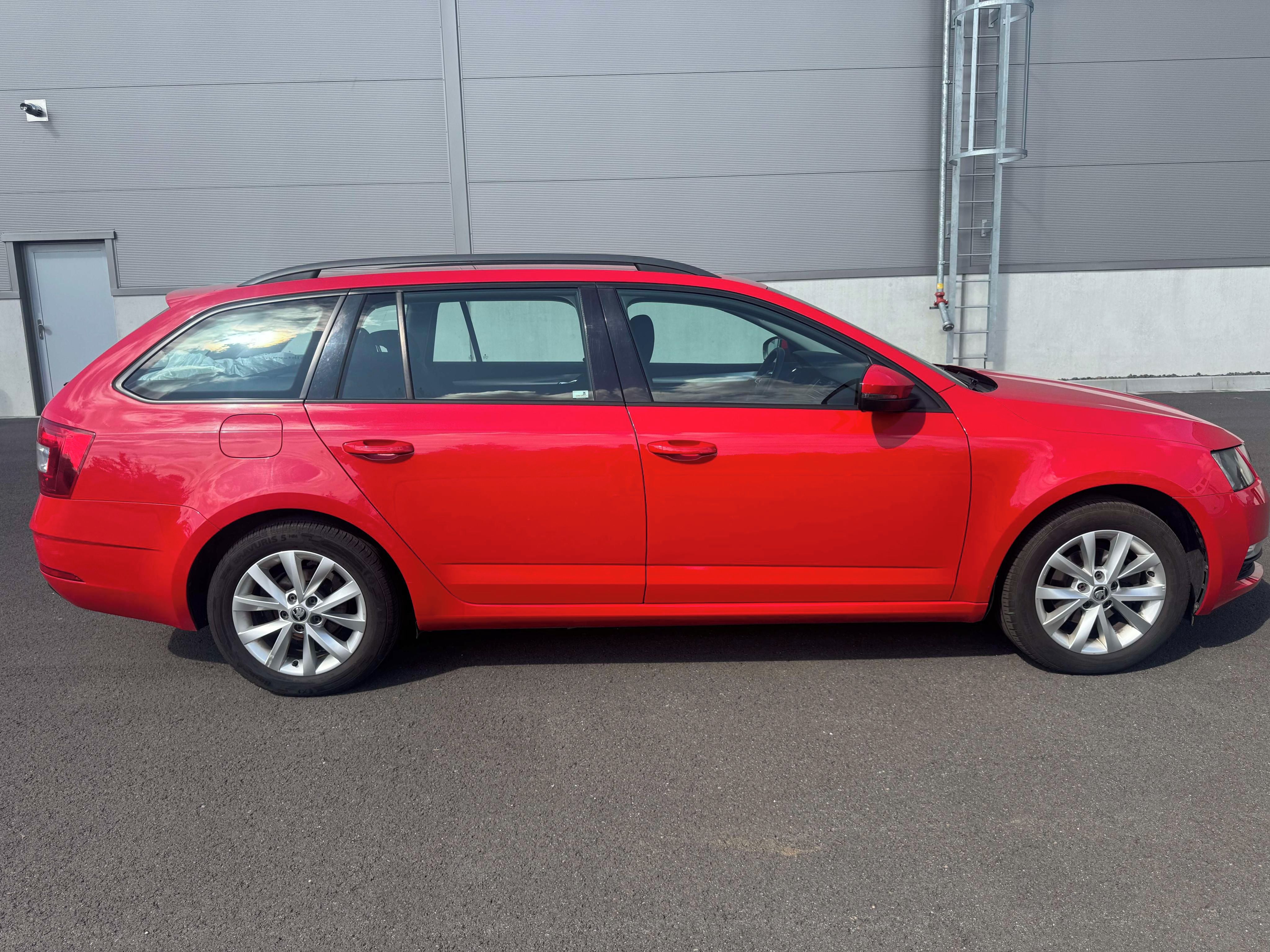 Škoda Octavia, 1.6TDI, Ambition,CZ 1. majitel - fotka 6