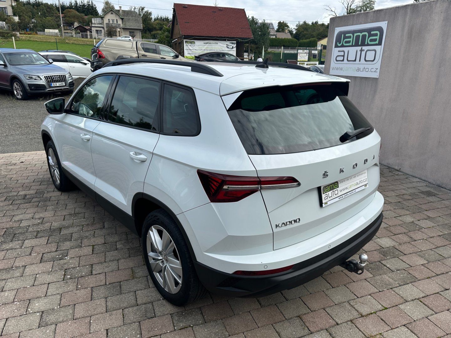 Škoda Karoq, 1,5TSI 110kW STYLE TAŽNÉ 1.MAJ - fotka 4