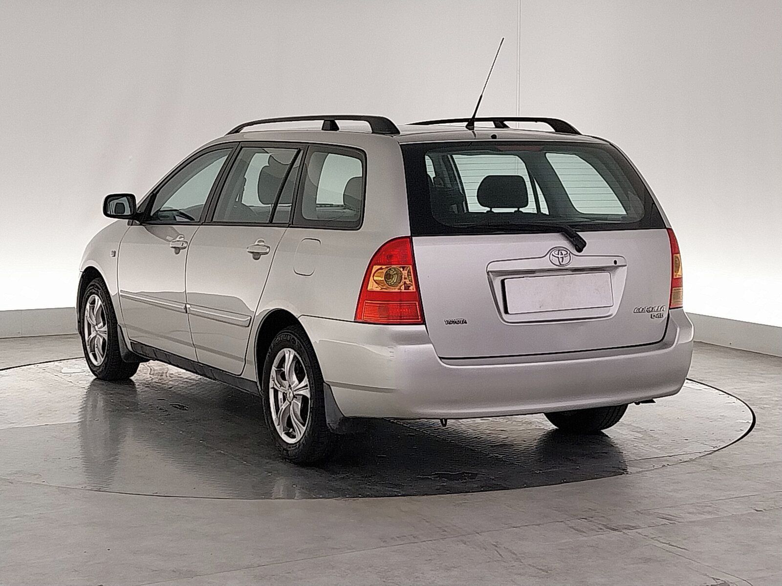 Toyota Corolla, 1.4 D-4D, Serv.kniha, Klima - fotka 4