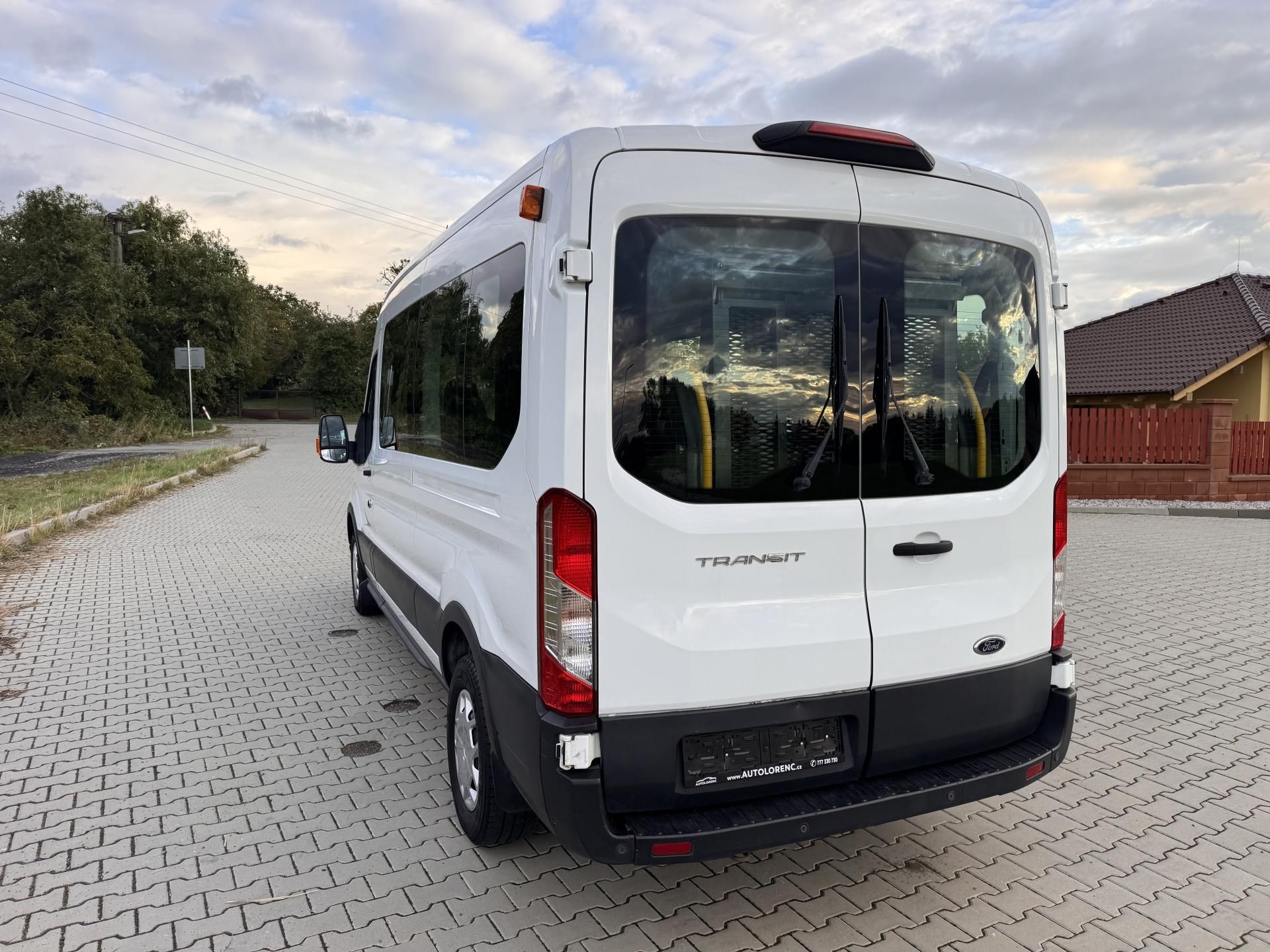 Ford Transit, 2.0TDCI 96Kw L3-8.Míst-Rampa - fotka 6