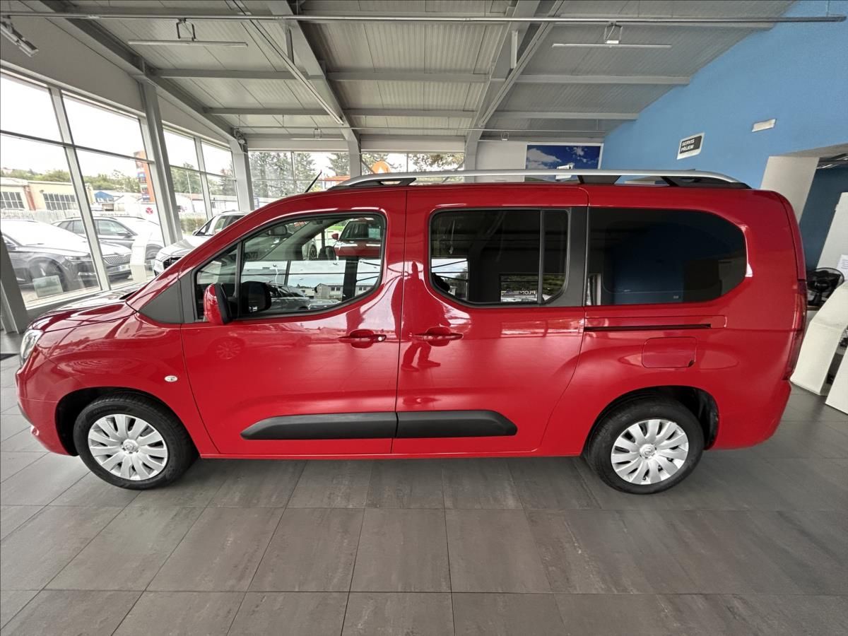 Opel Combo, 1,2   TURBO,TAŽNÉ,LIFE,7.MÍSTN - fotka 4