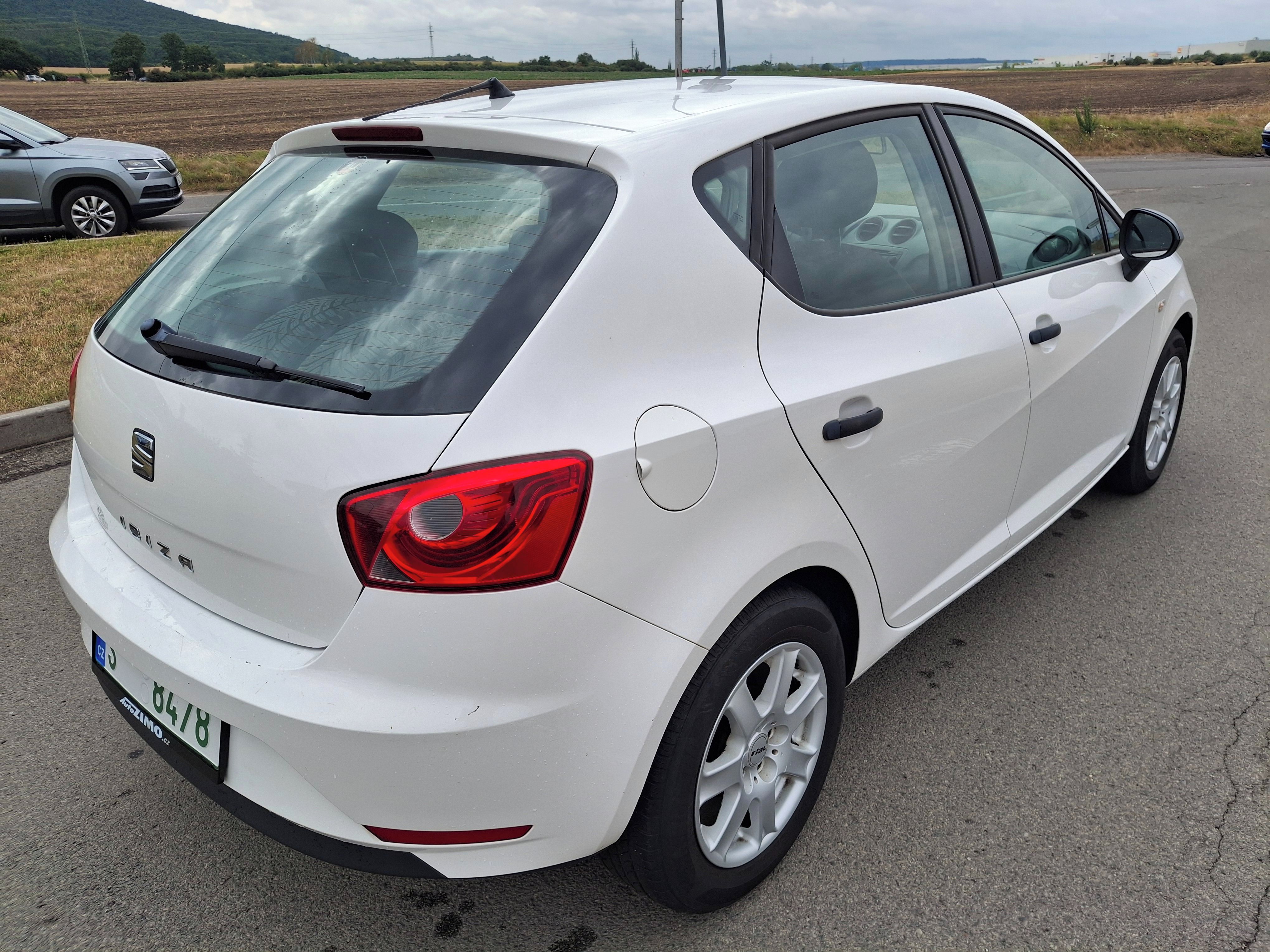 Seat Ibiza, 1.4 16V 63 KW,KLIMA,ALU,ABS - fotka 5