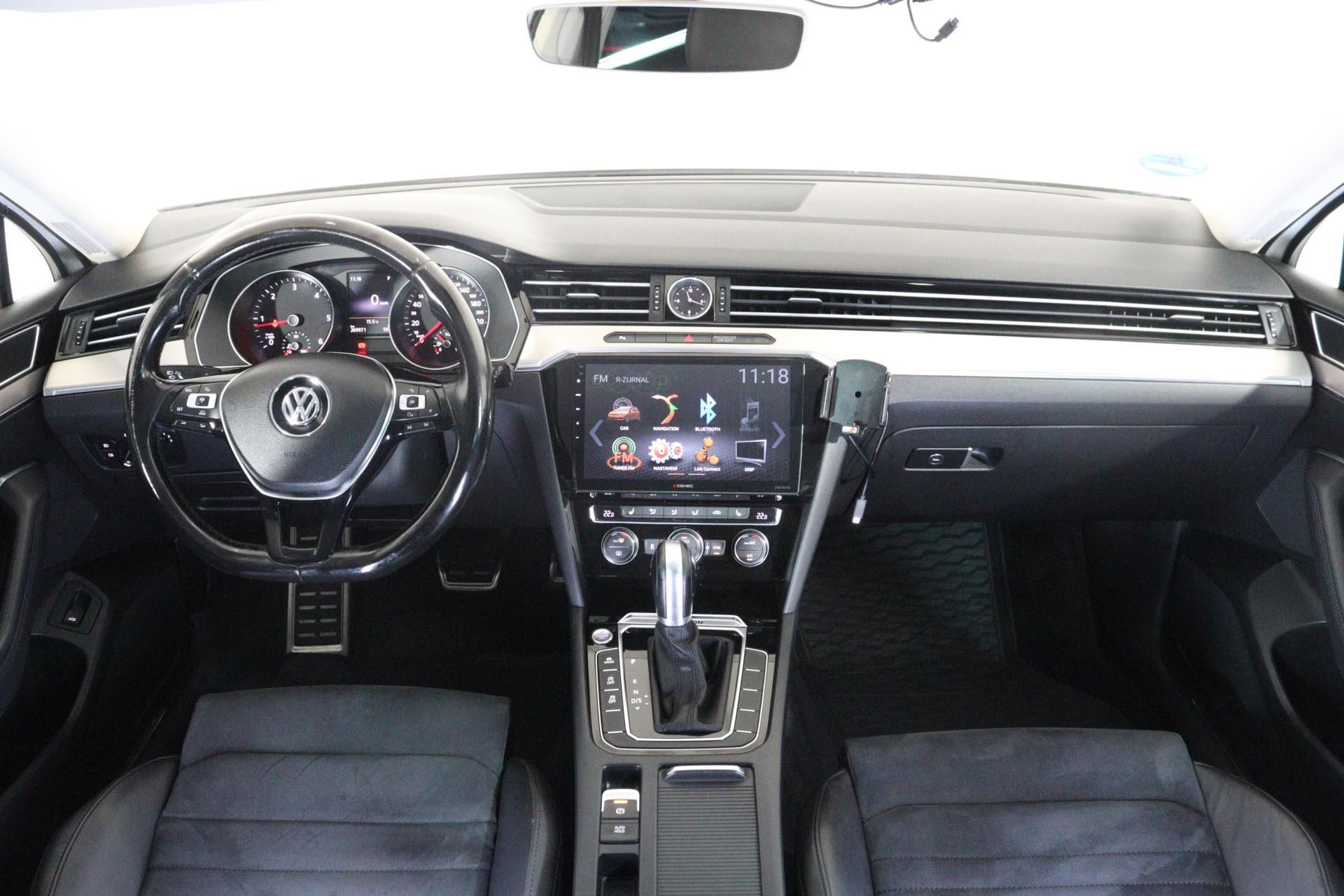 Volkswagen Passat Variant, Highline 2,0TDI 140kW DSG 4mot - fotka 5