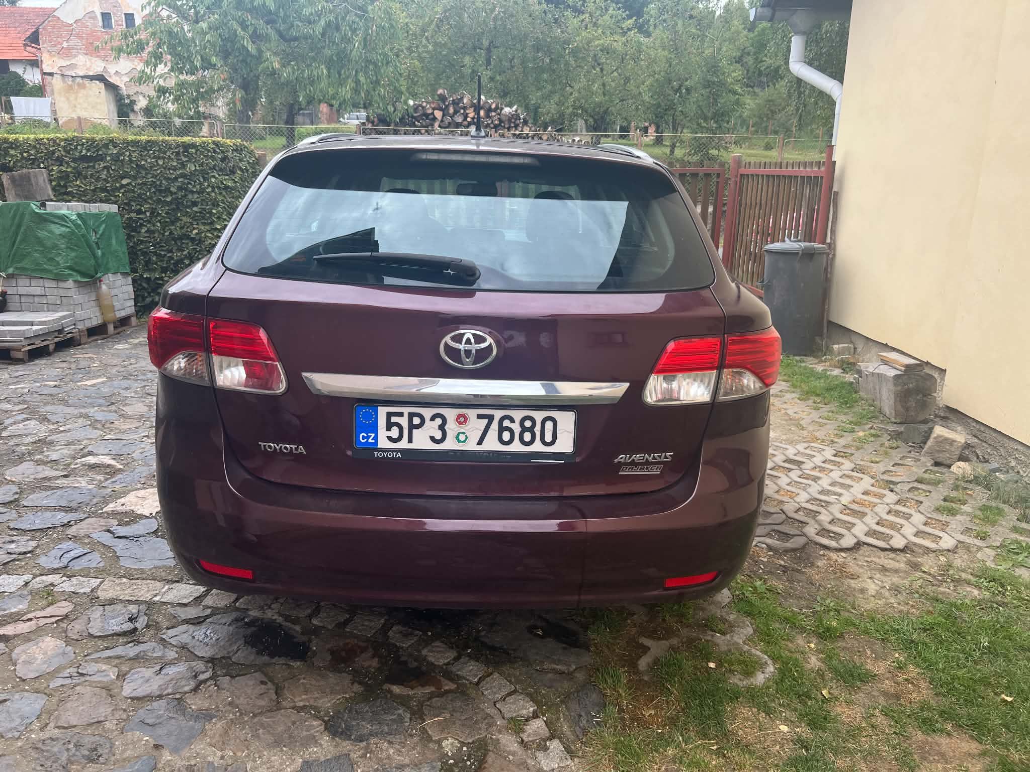 Toyota Avensis, 1.8 benzin 108kW 1 majitel - fotka 6