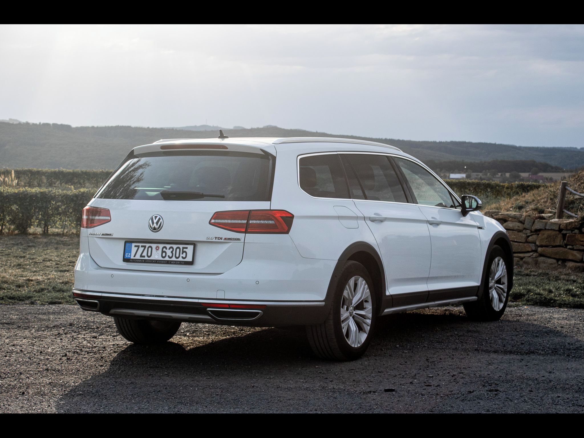 Volkswagen Passat - fotka 5