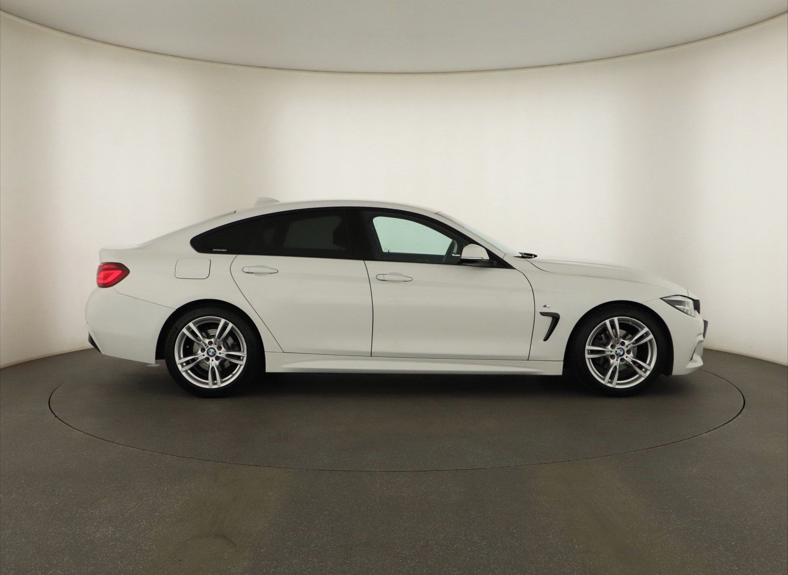 BMW Řada 4, 420i Gran Coupé , M Paket - fotka 6