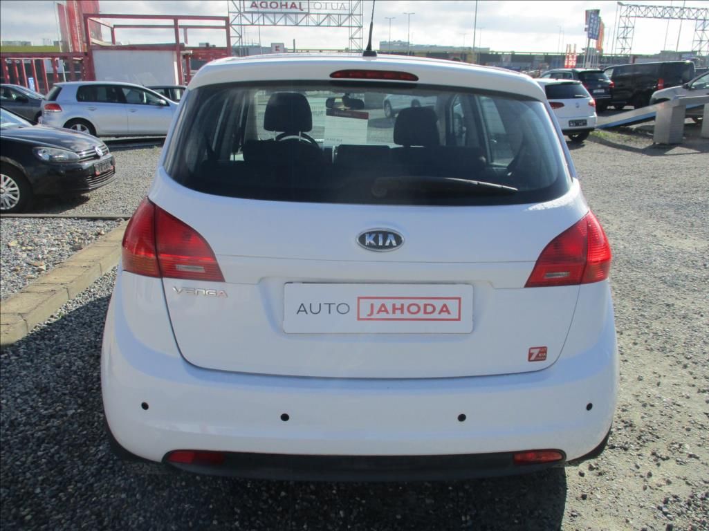 Kia Venga, 1,4 i, klima,servis,2.maj,CZ, - fotka 6
