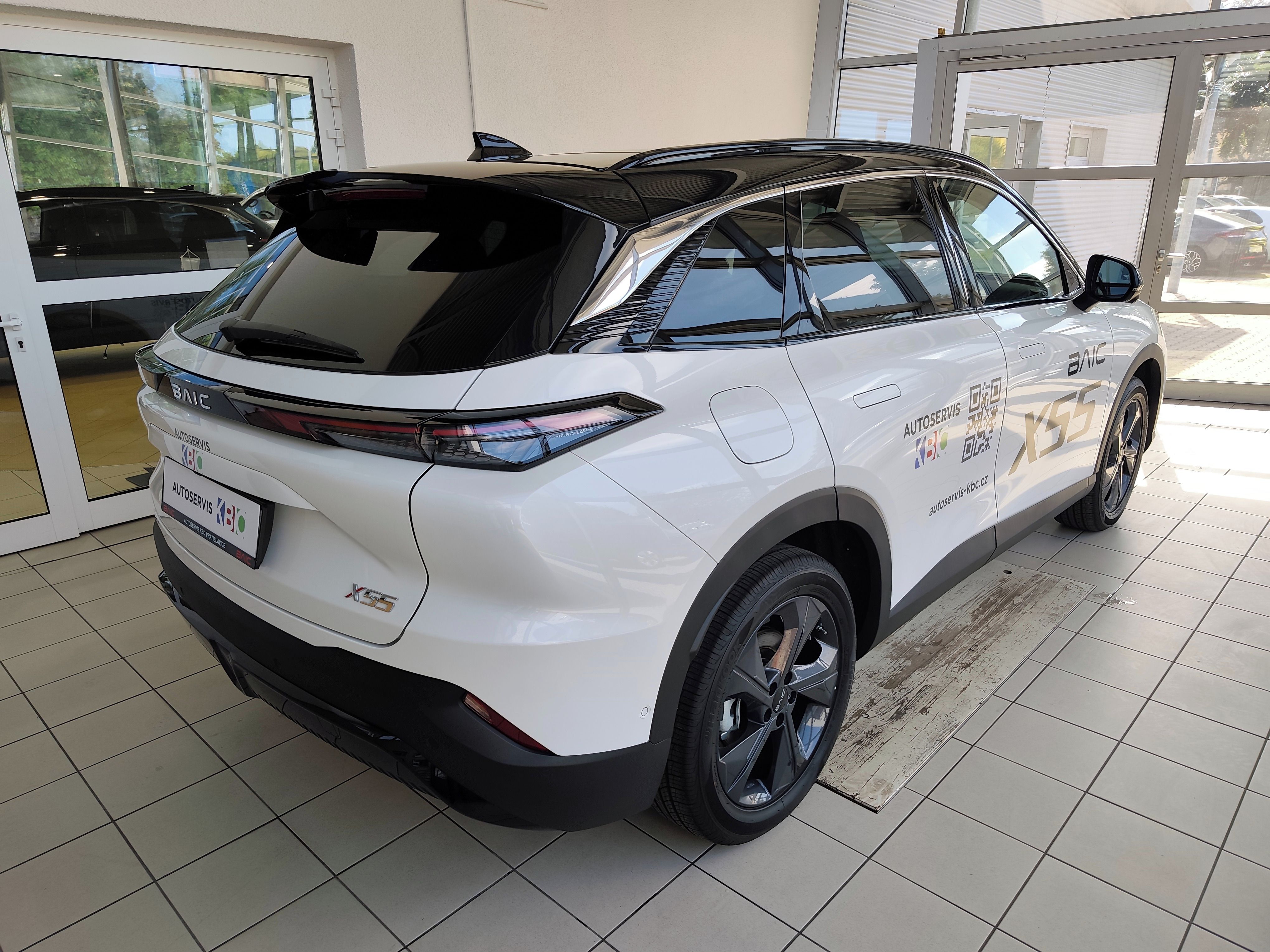 BAIC X55, 1.5T 130KW AT All in - fotka 4