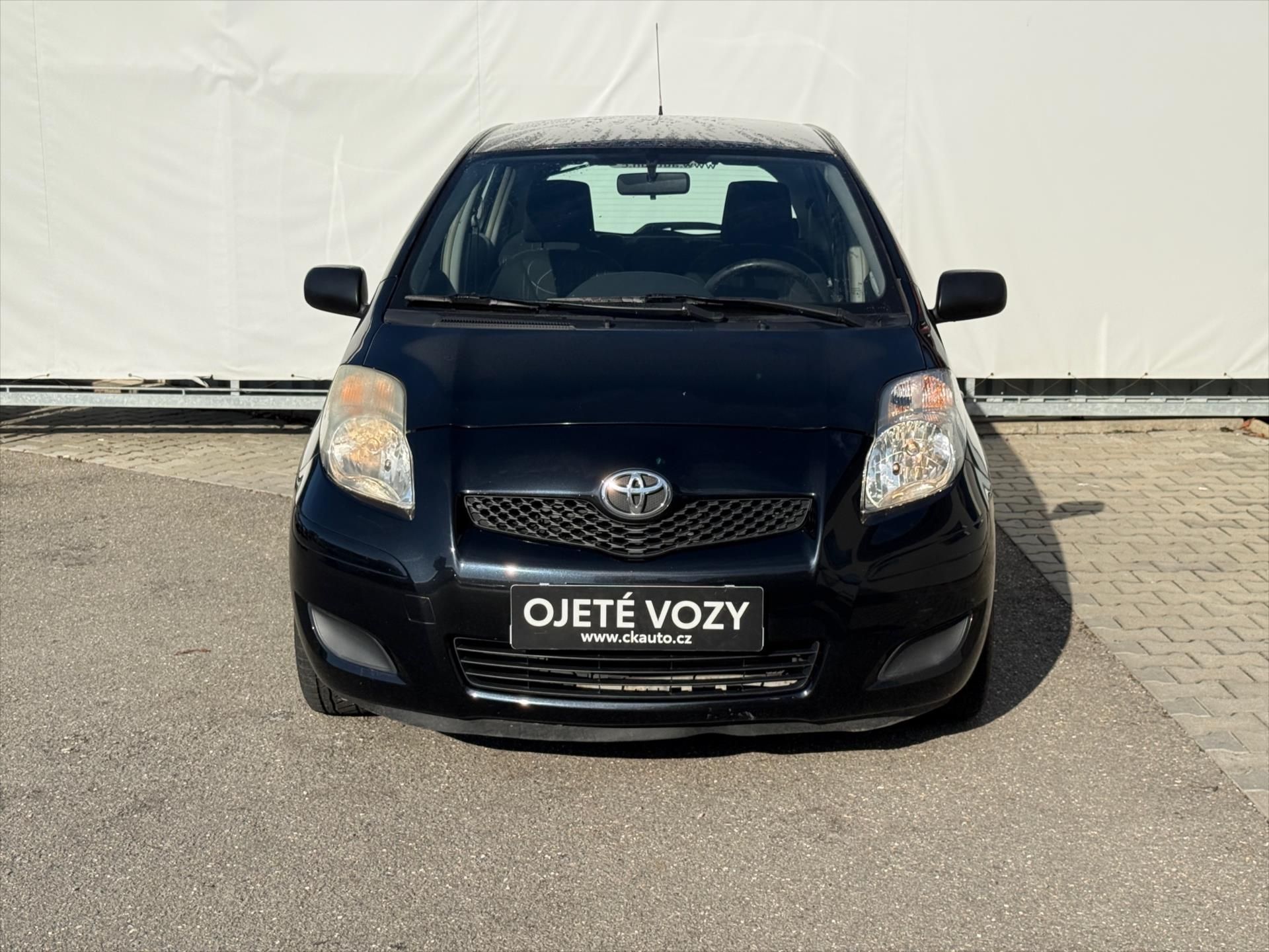 Toyota Yaris, 1,3 Terra Cool - fotka 2