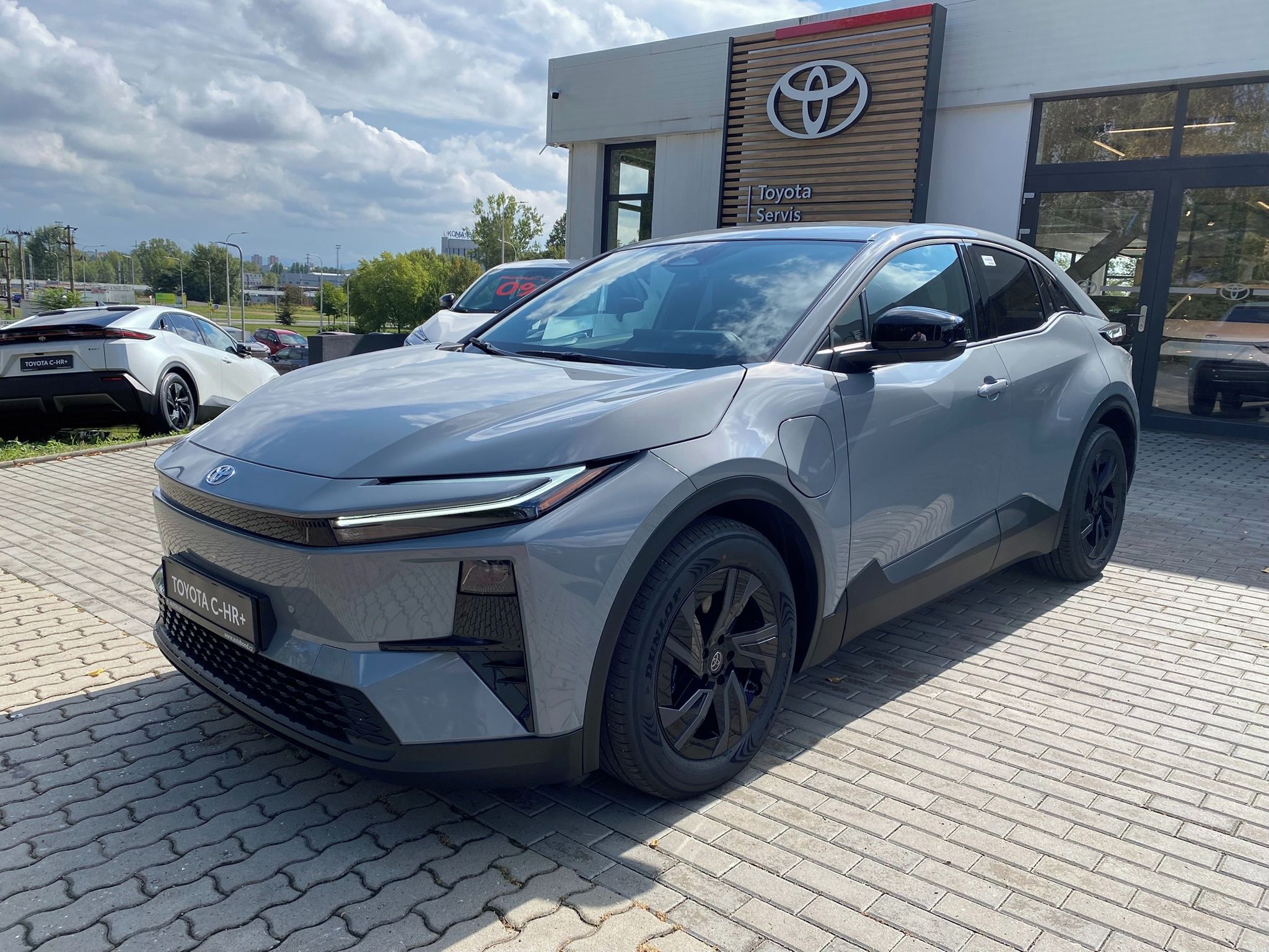 Toyota C-HR, + BEV224 Style - fotka 2
