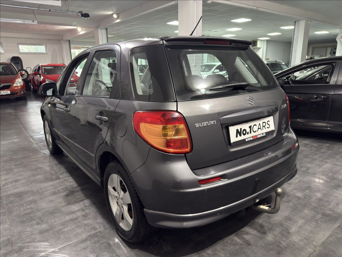Suzuki SX4, 1,6   VVT SPORT-LINE KEYLESS - fotka 4