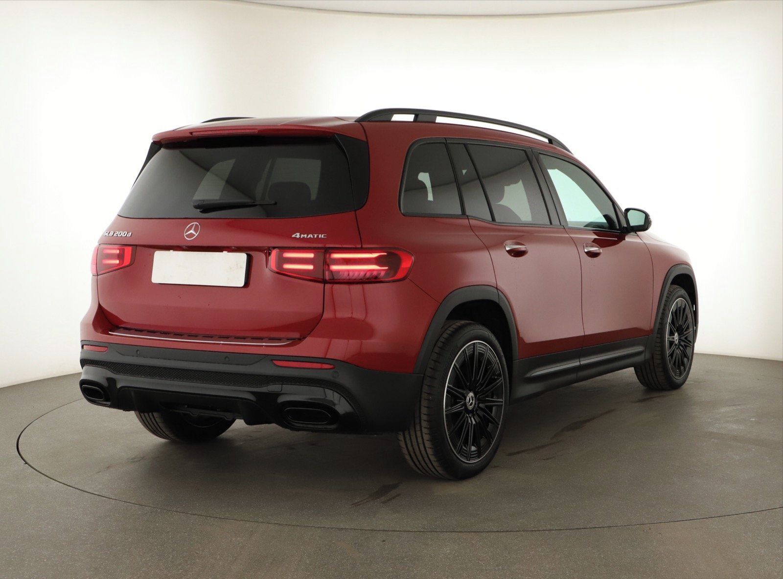 Mercedes-Benz GLB, GLB 200 d 4MATIC, AMG Line - fotka 5