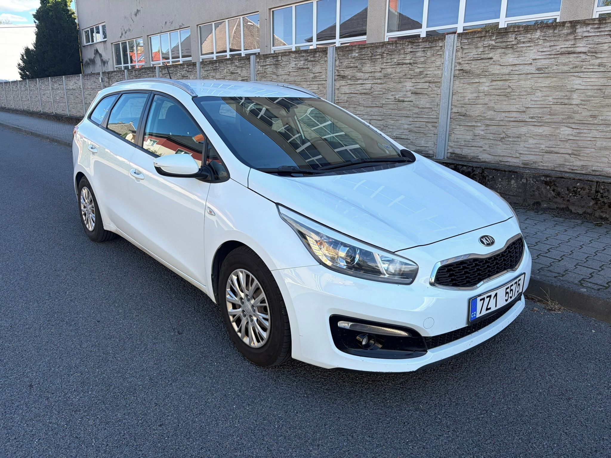 Kia Cee´d, 1.4 CRDi kombi