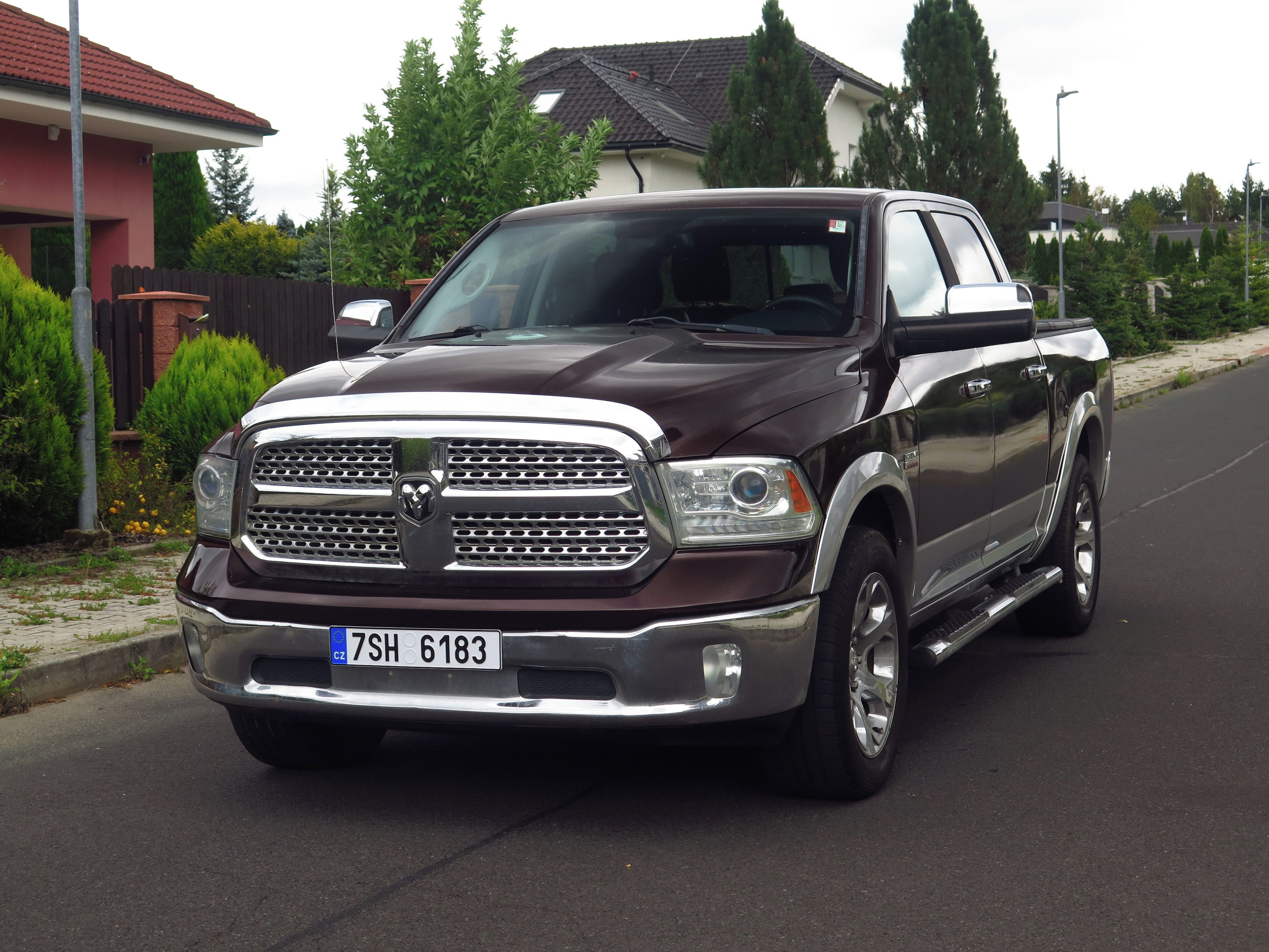 Dodge Ram, 5.7 HEMI - LARAMIE - DPH