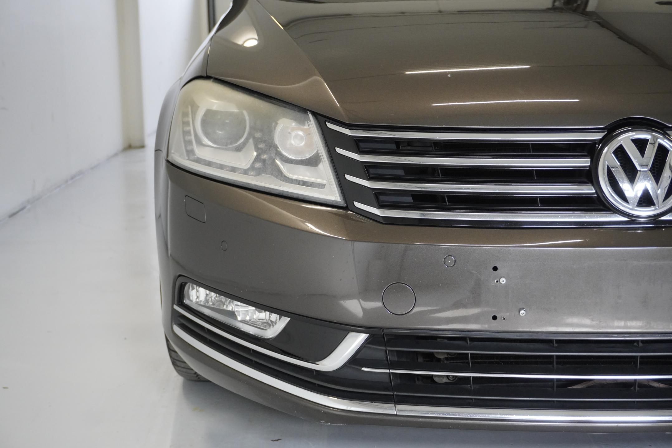 Volkswagen Passat, 3.6 FSi 4x4 DSG ALCANTARA - fotka 4