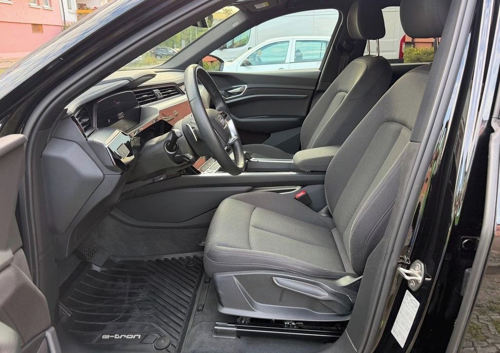 Audi e-tron, 50 quattro - fotka 6