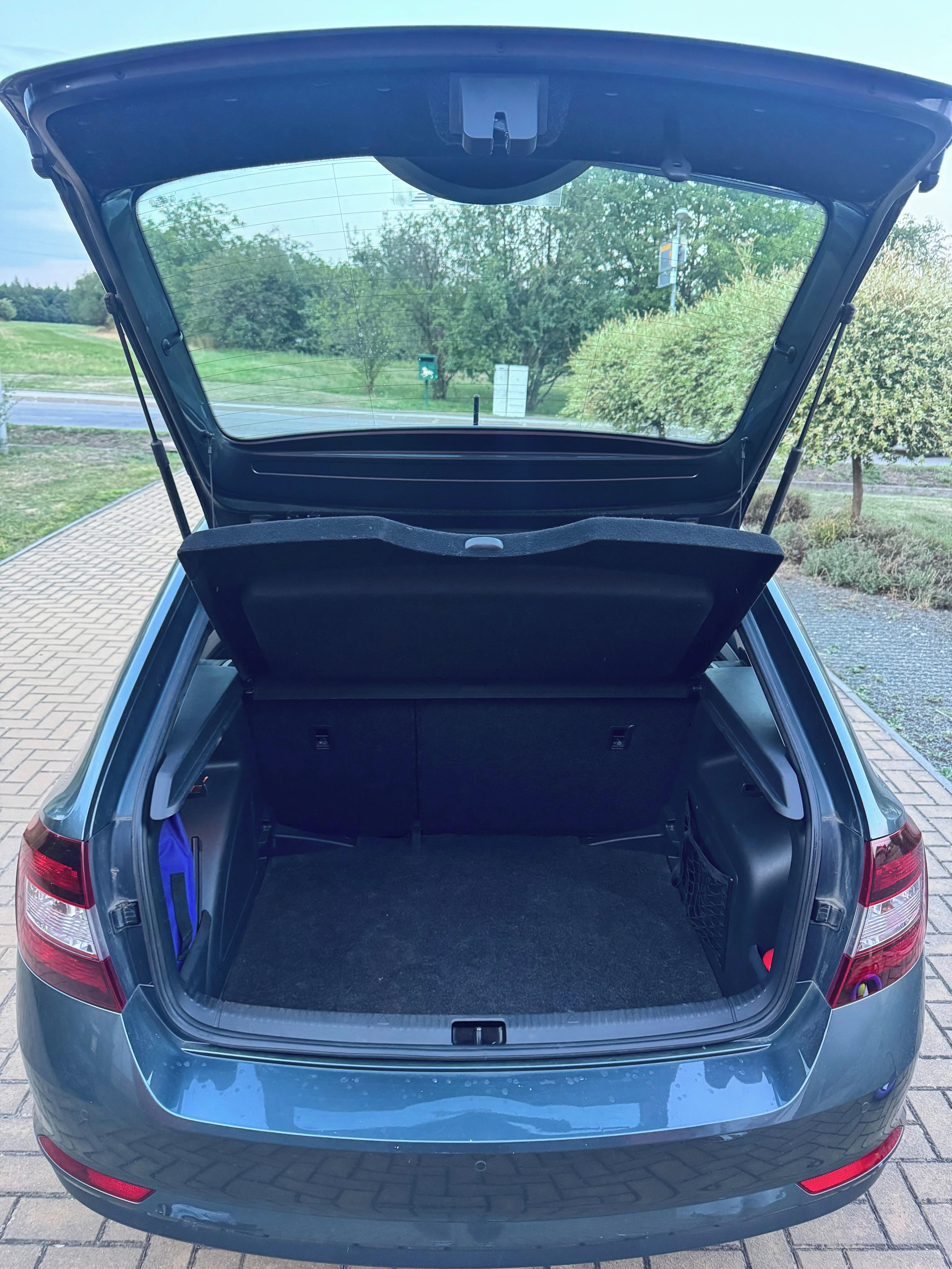 Škoda Rapid, 1.0 TSI 70 kW, r.v. 2018 - fotka 4
