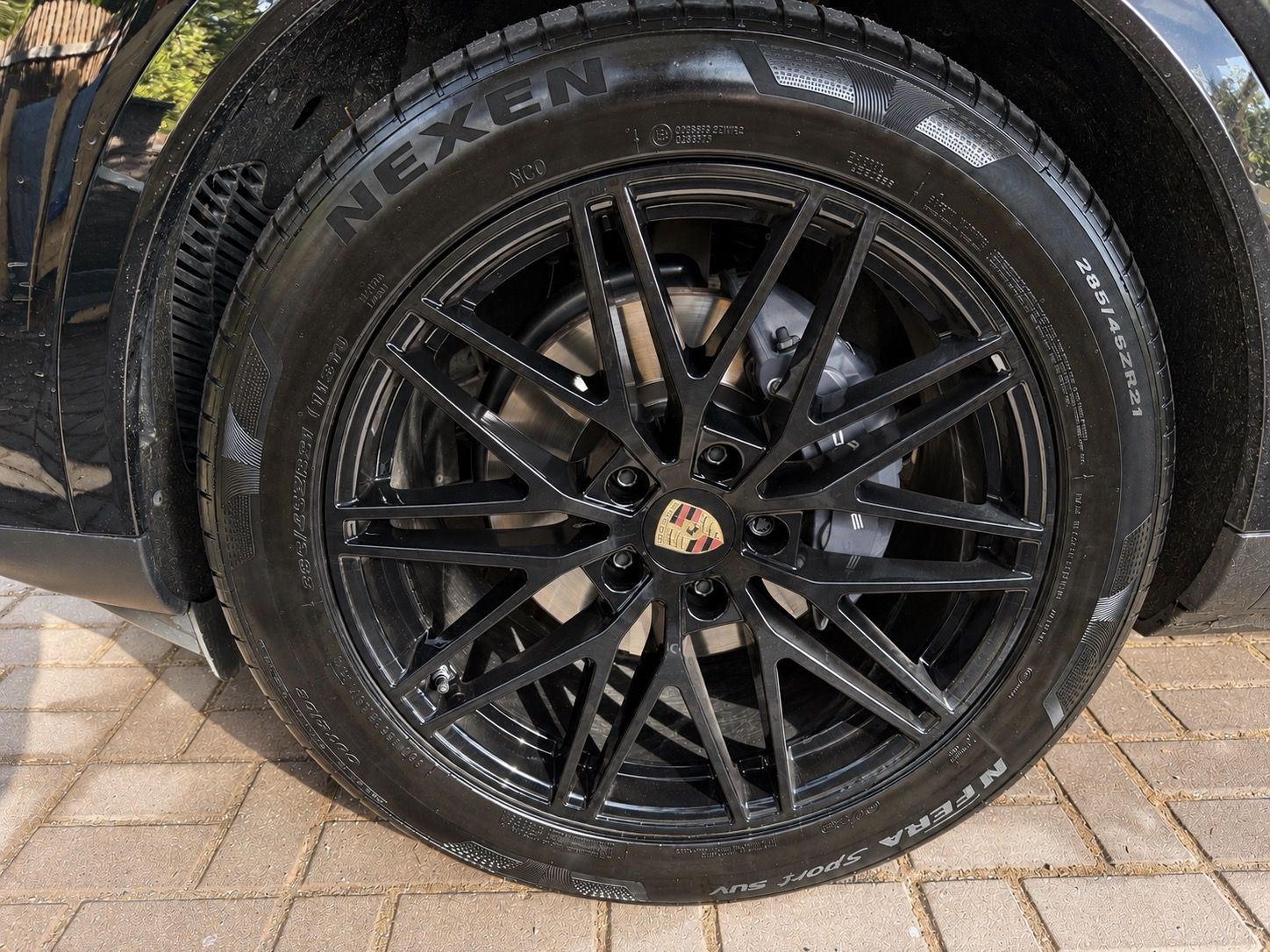 Porsche Cayenne, Coupe,vzduch,pano,360•,keramik - fotka 4