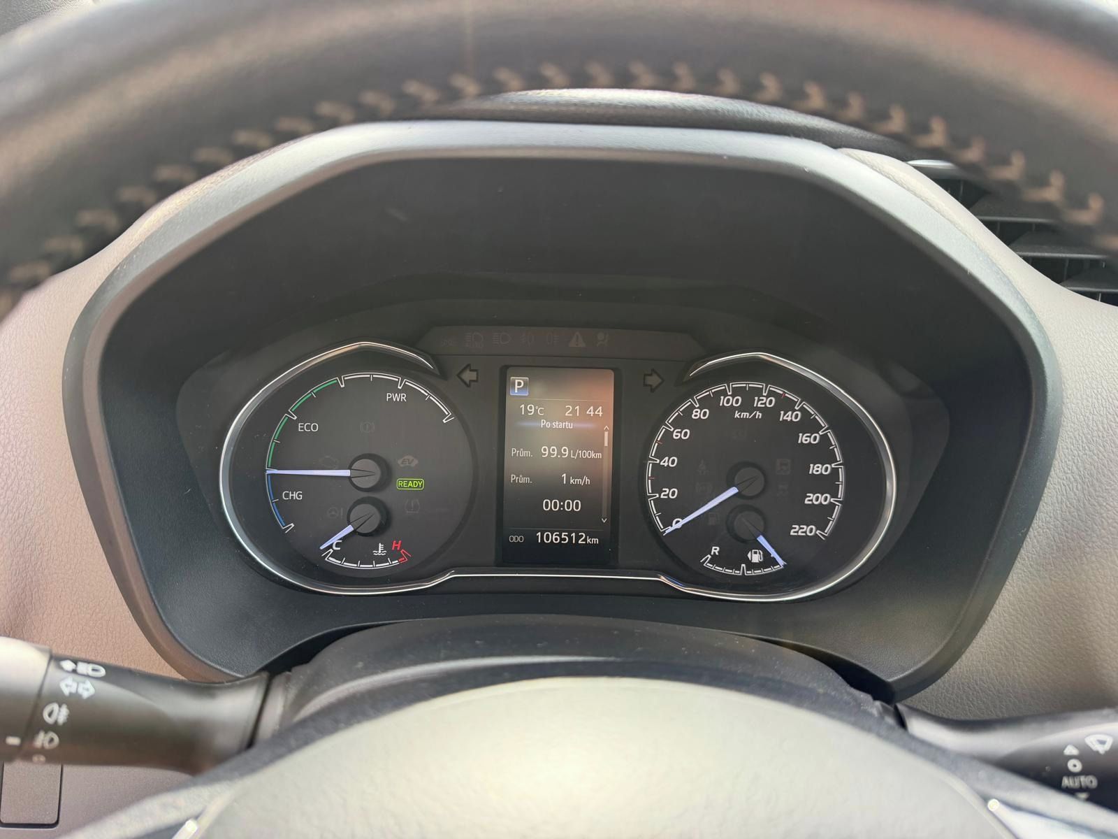 Toyota Yaris, 1.5 Hybrid Select - fotka 6