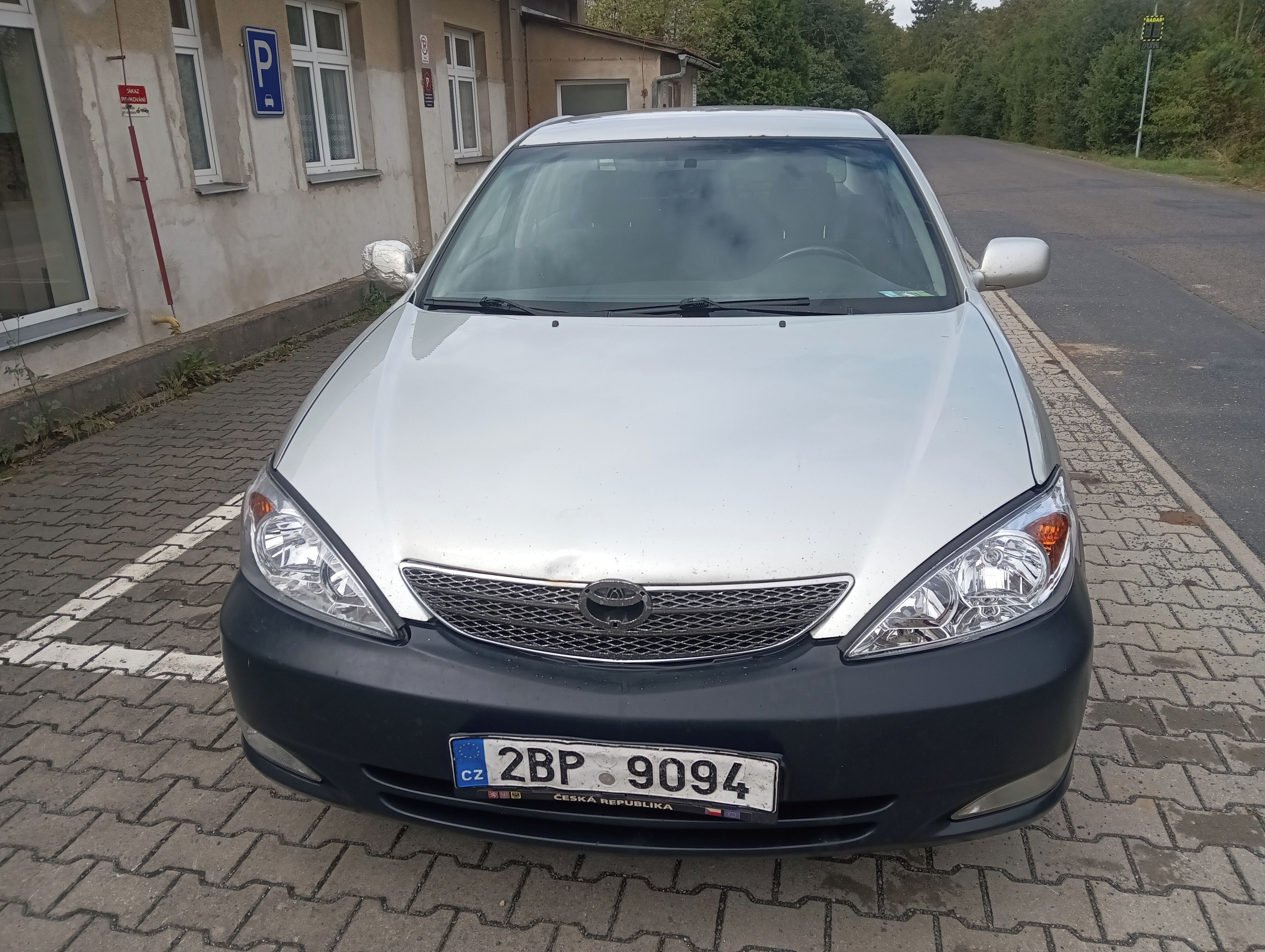Toyota Camry, 2.4  112 kW - fotka 6