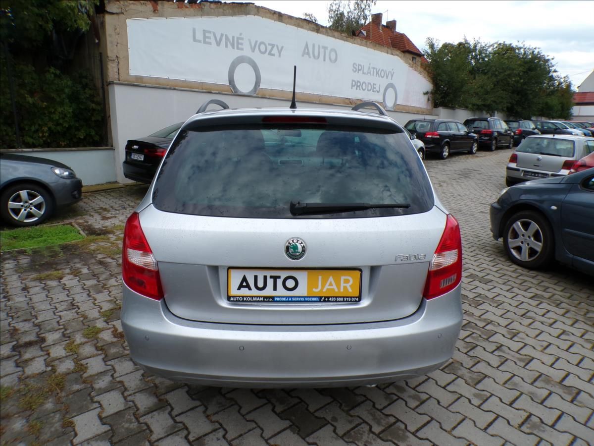 Škoda Fabia, 1,2 TSI  DIGI.KLIMA - fotka 6