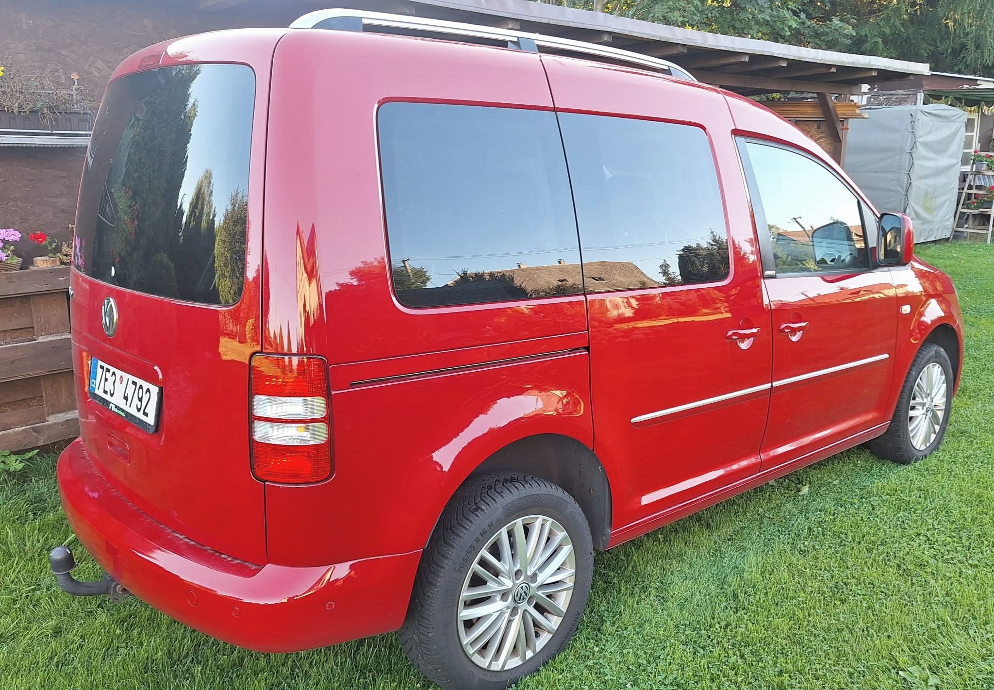 Volkswagen Caddy, 2,0Tdi 103Kw dsg 4x4 Top stav - fotka 3