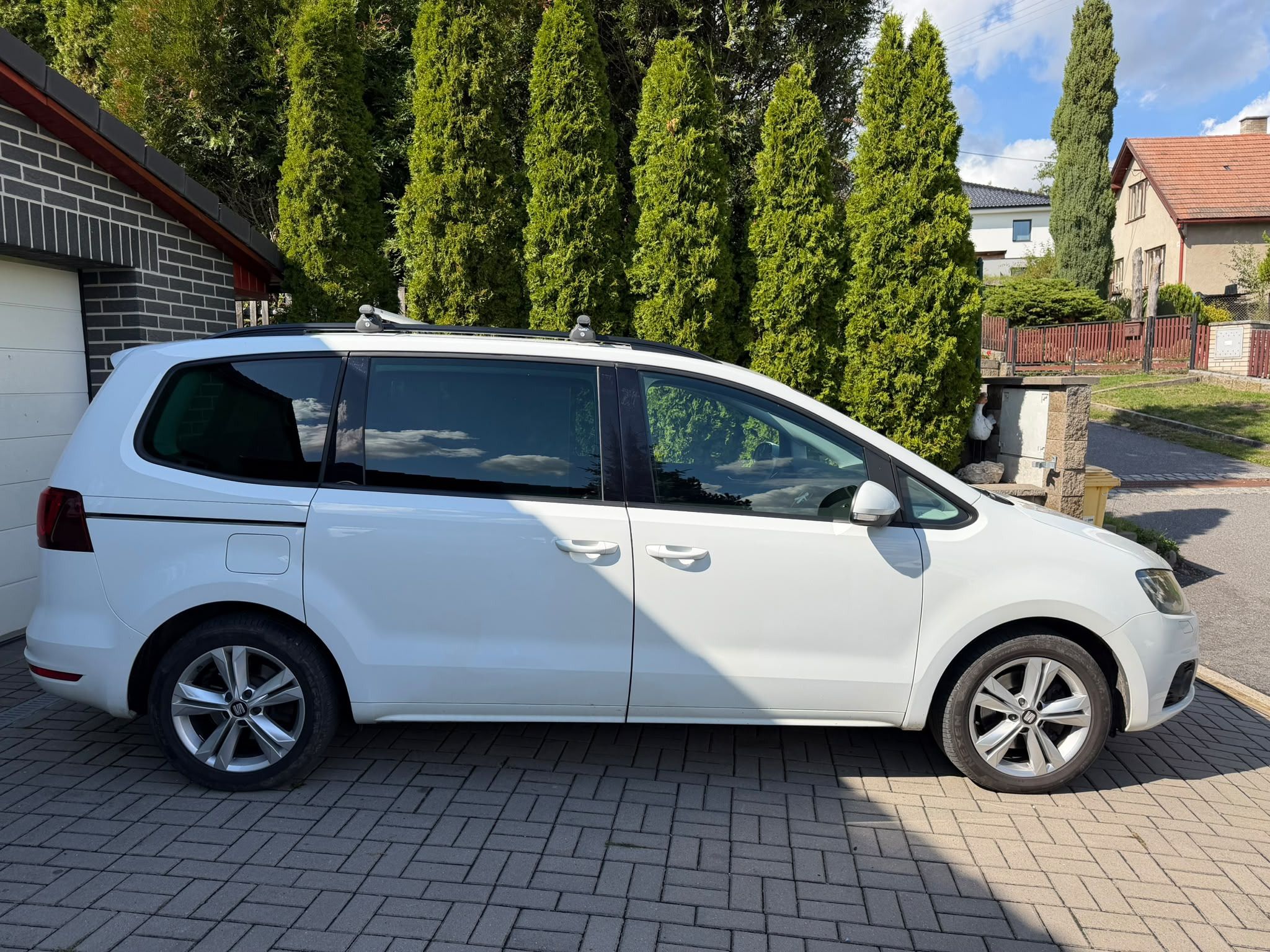 Seat Alhambra, 2,0TDI-110kw,Ecomotive,M6,CZ - fotka 4